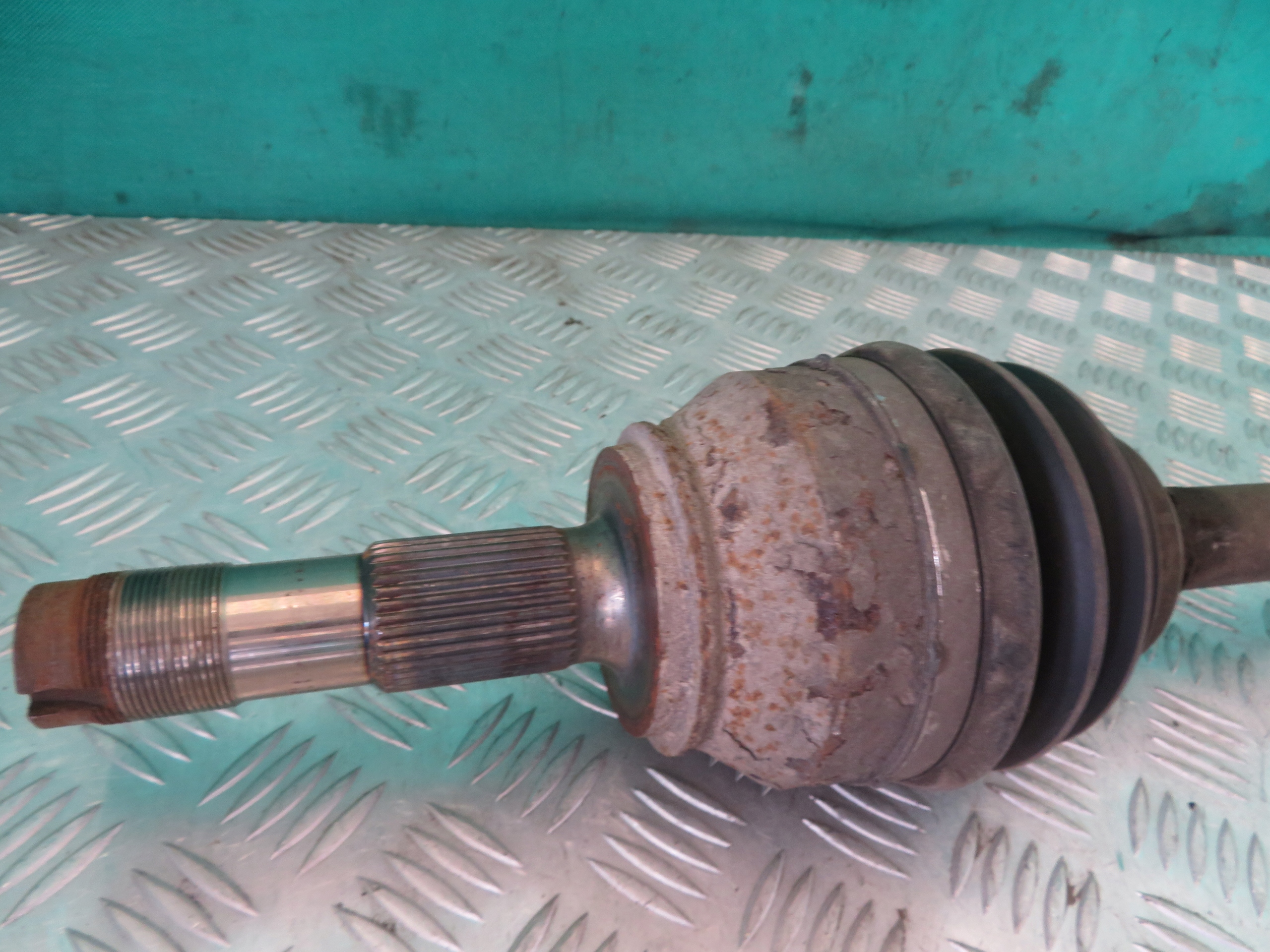 semi-axis left short. PEUGEOT BOXER III 2.2 16R