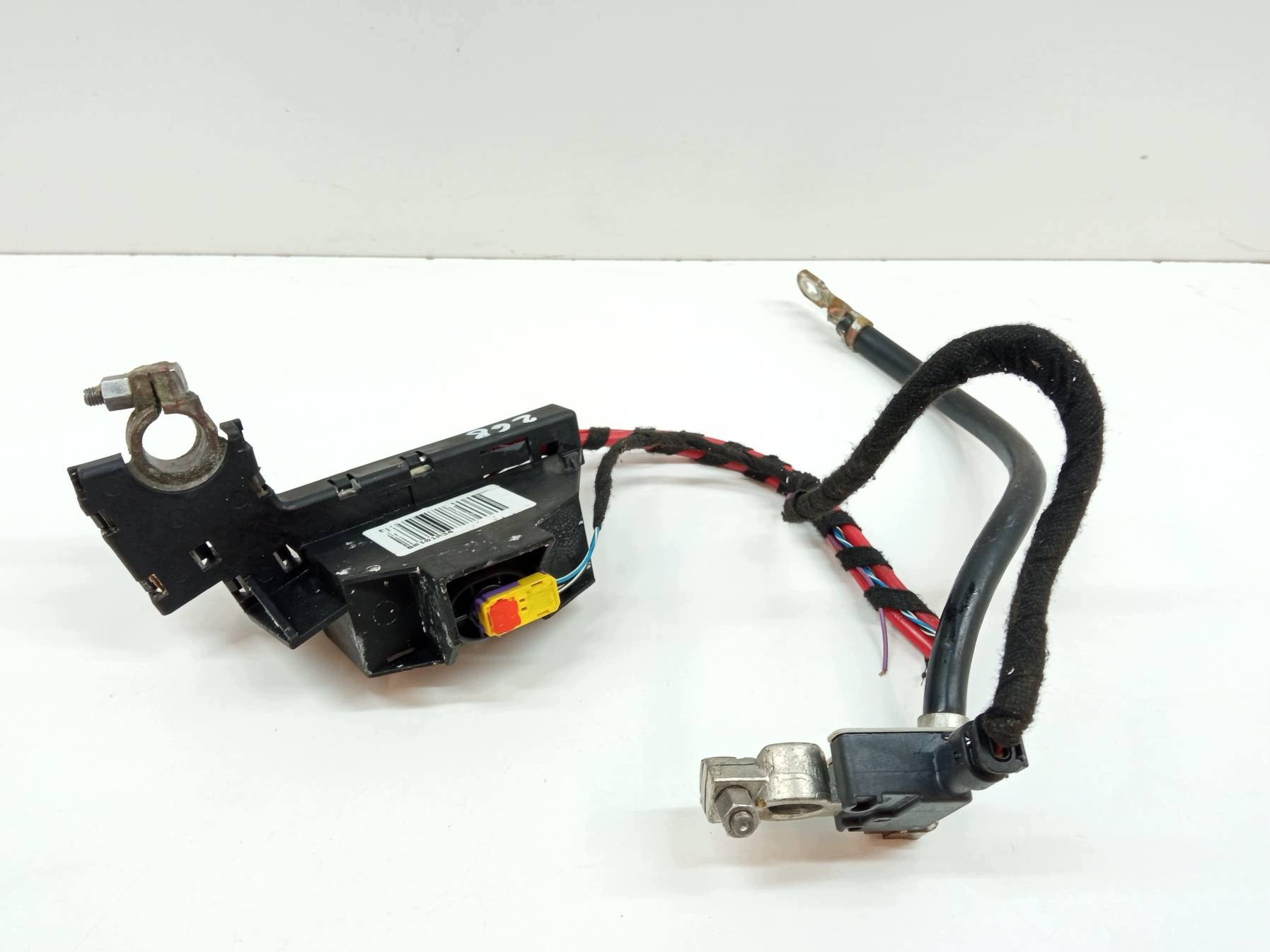 Klemme PLUS AKUMULATORA Audi A4 IV (2008-2015) B8