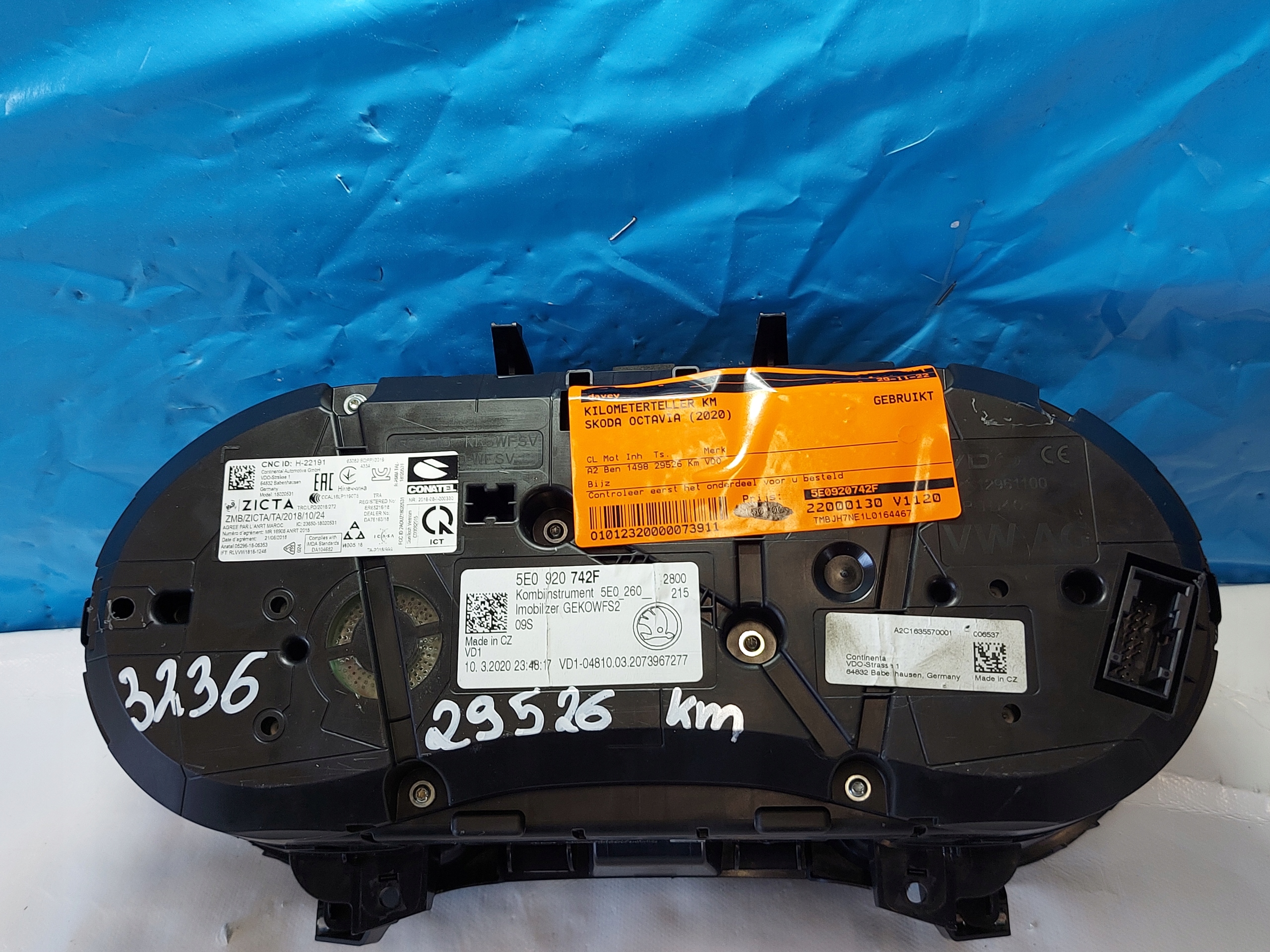 dials clock SKODA OCTAVIA 3 2020R 1.5 TSI 5E0920742F