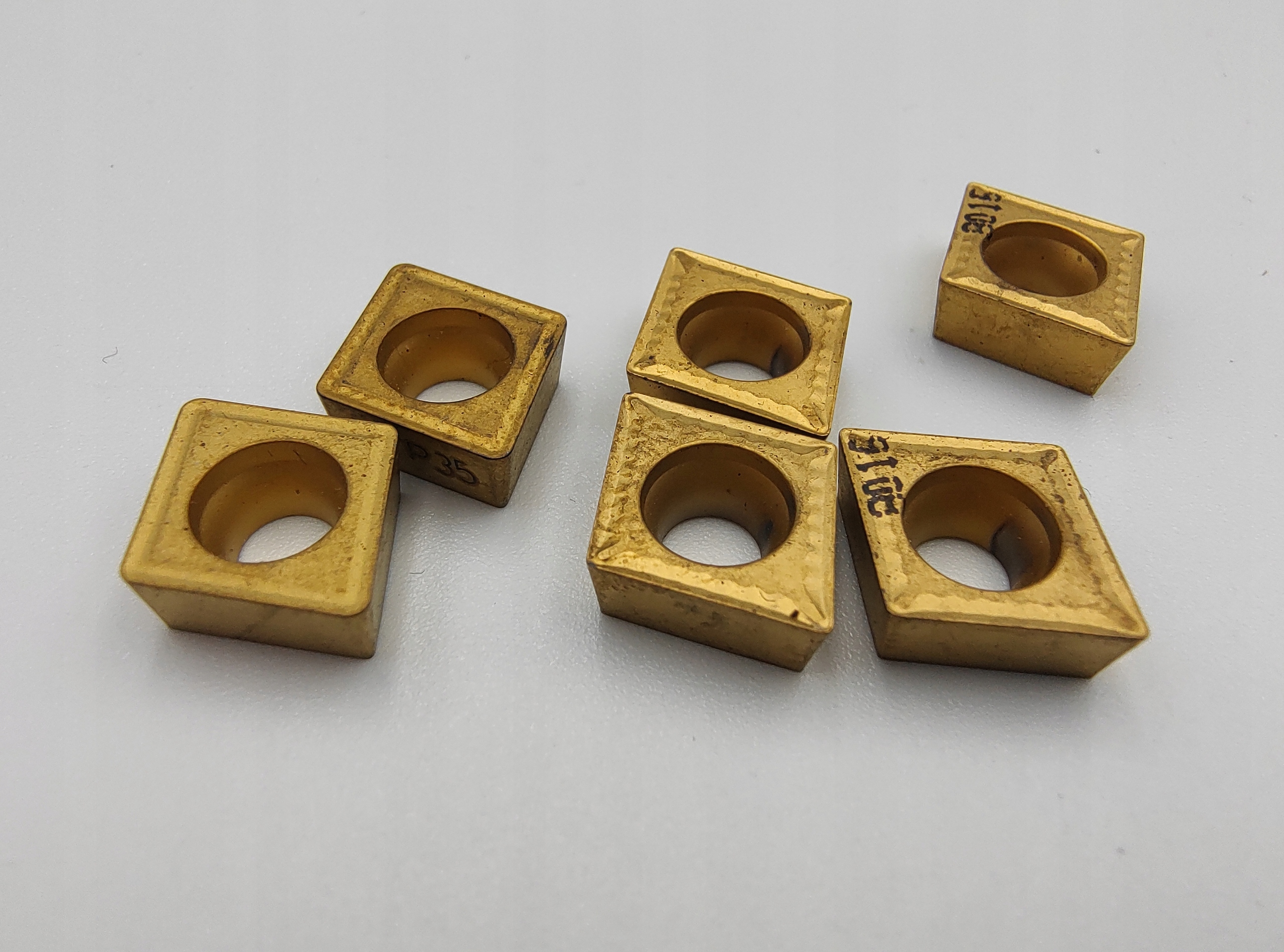 PŁYTKI WIELOOSTRZOWE CCMT 09T3?? NOWE LUZ