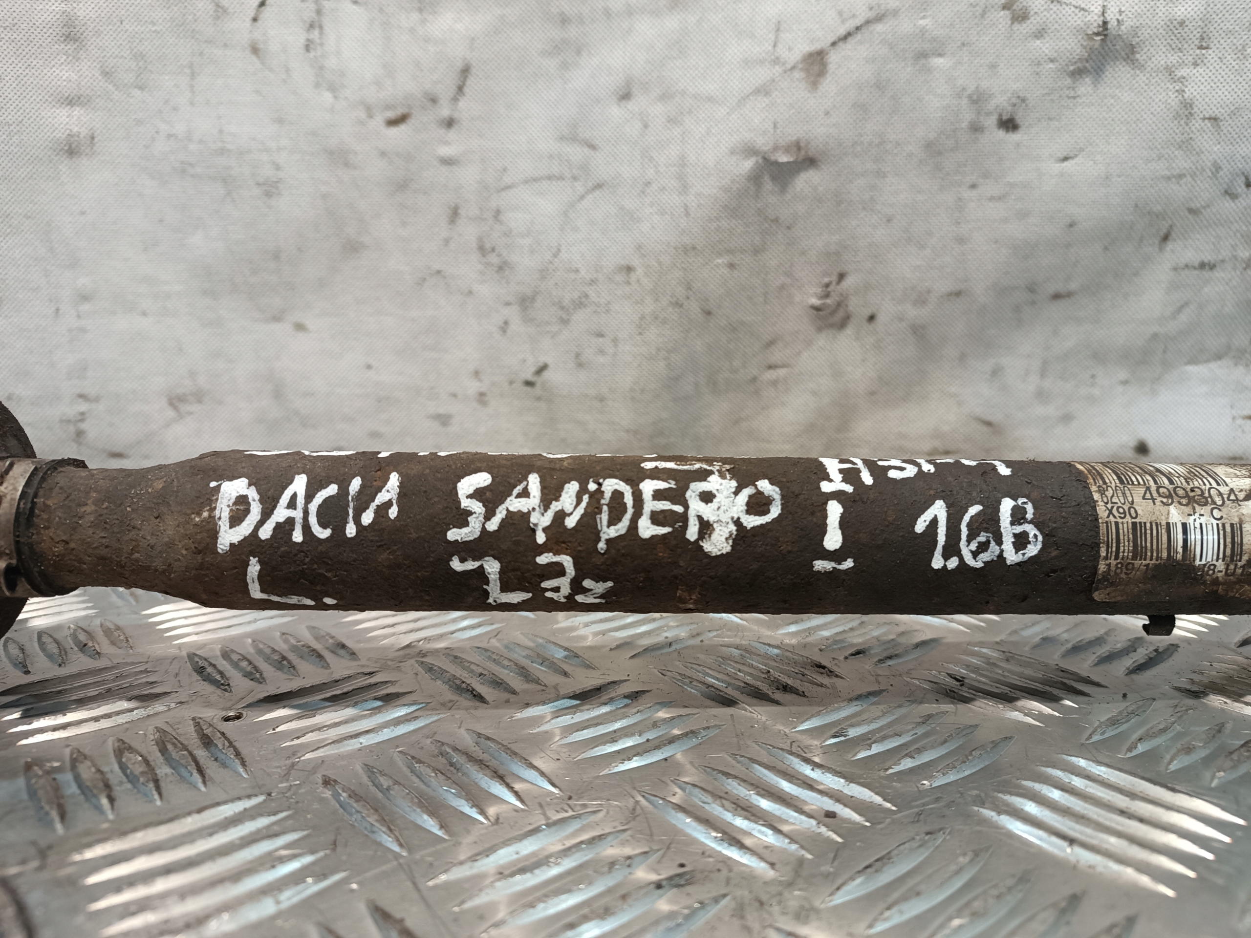semi-axis left DACIA SANDERO 2011r 1.6B 499304