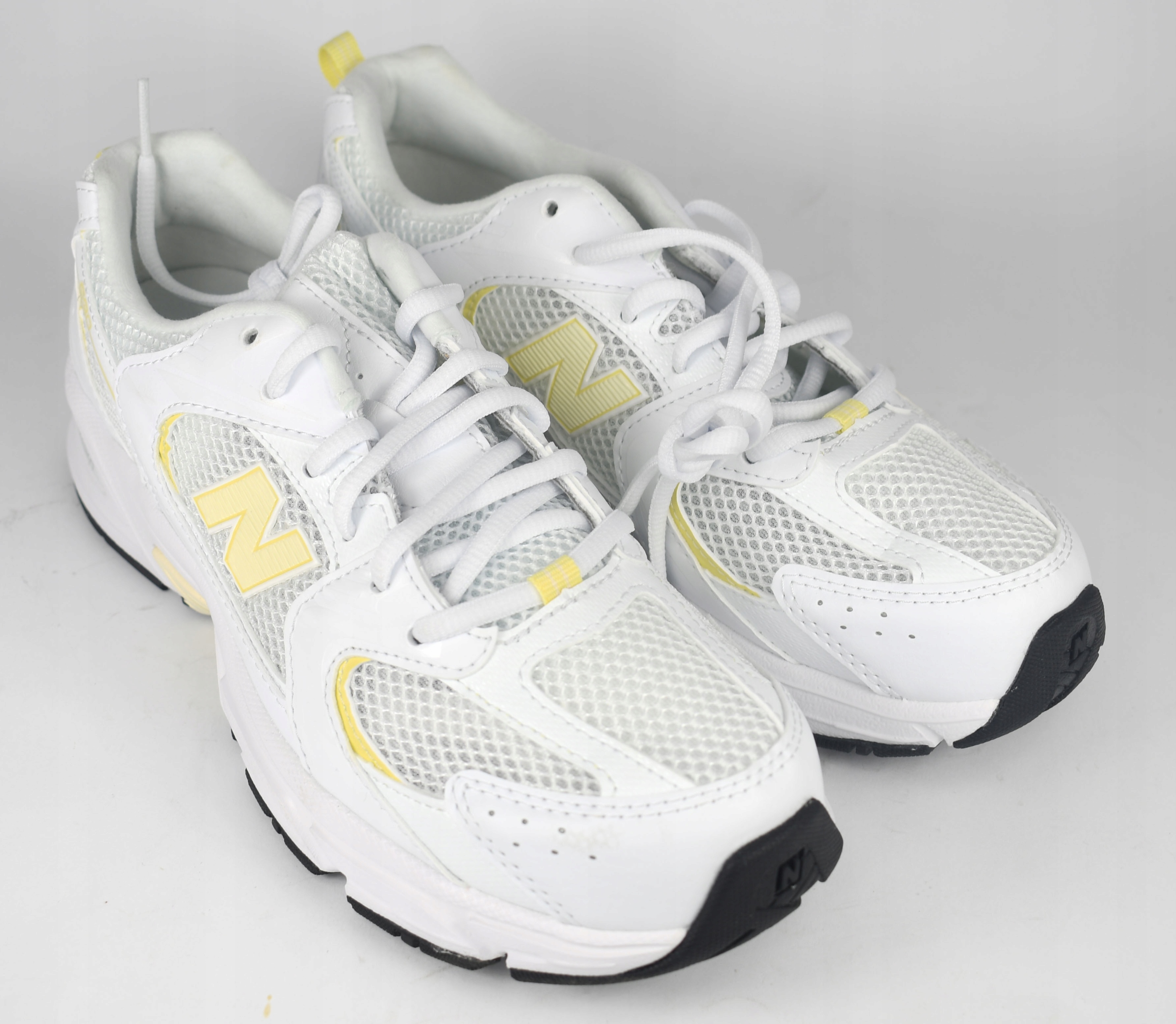 New Balance -dziewczynka Roz Buty sportowe dla dzieci
