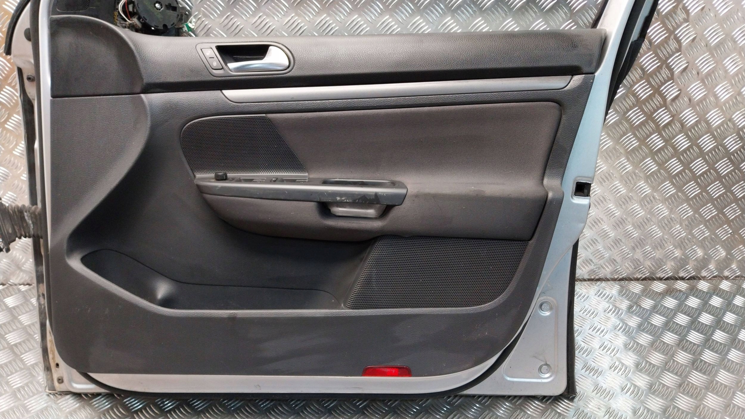 Tür vorne rechts VW JETTA V GOLF KOMBI 05