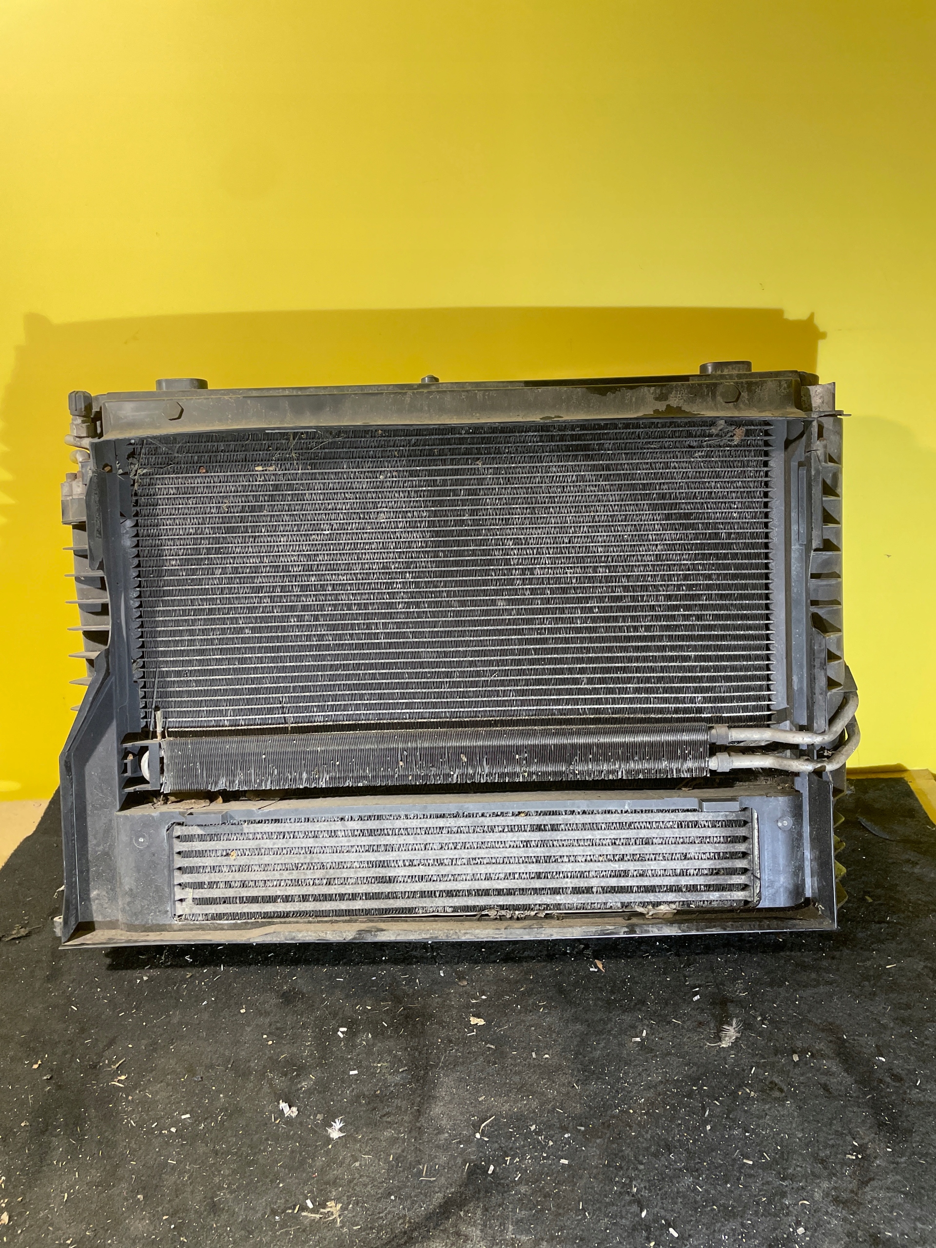 KOMPLET CHŁODNIC Z WENTYLATOREM BMW E60