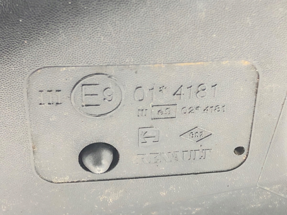 LUSTERKO PRAWY RENAULT ESPACE IV Minivan Numer katalogowy części LORK551962
