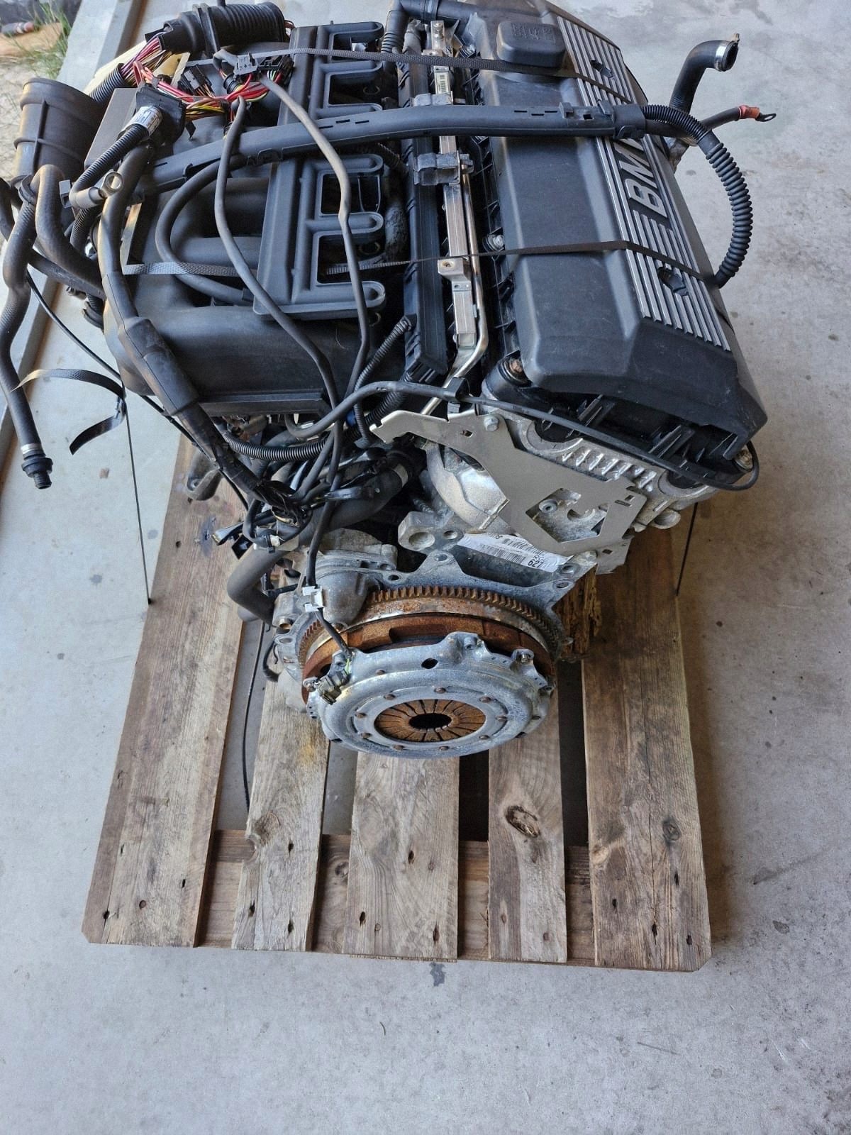BMW 3 E46 E83 motor kompletní 170KM M54B22