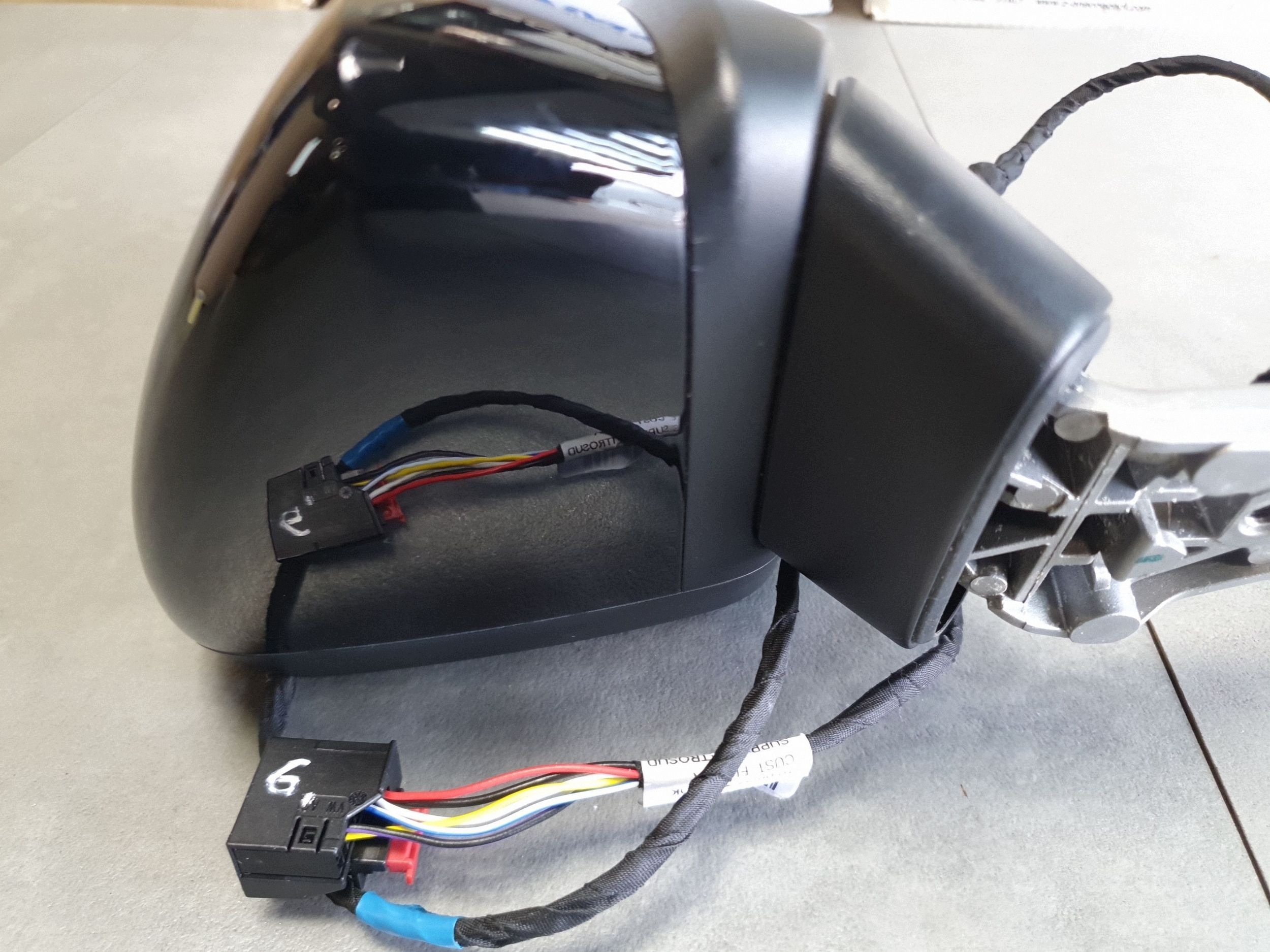 Audi A3 8Y electrics mirror side left ly9b 8Y1857409 8Y0857535B