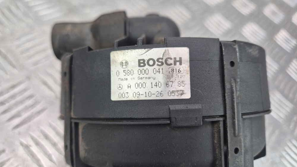 Mercedes C200 CGI W204 Pumpe luft wtornego A0001406785