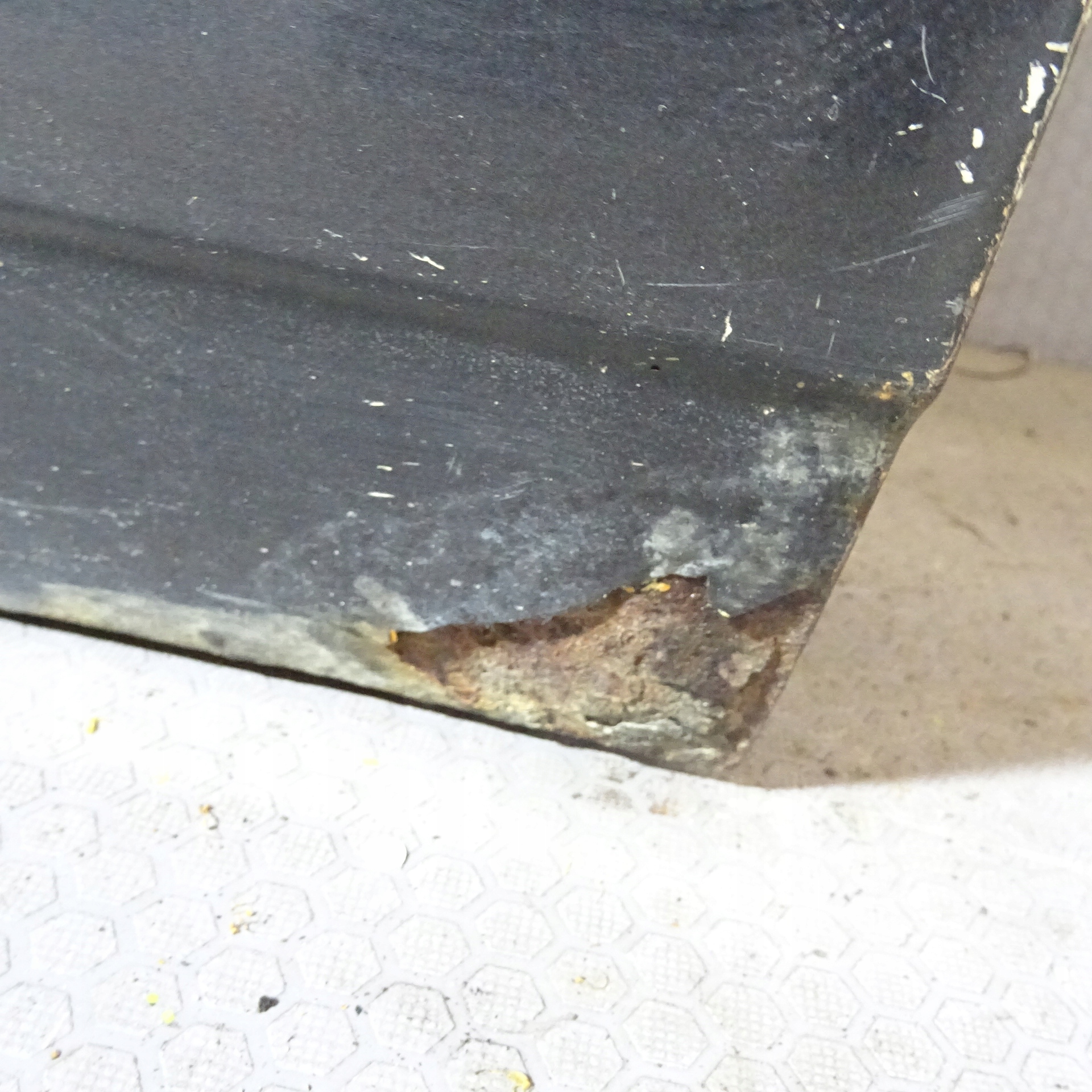 VW PASSAT B2 door front left