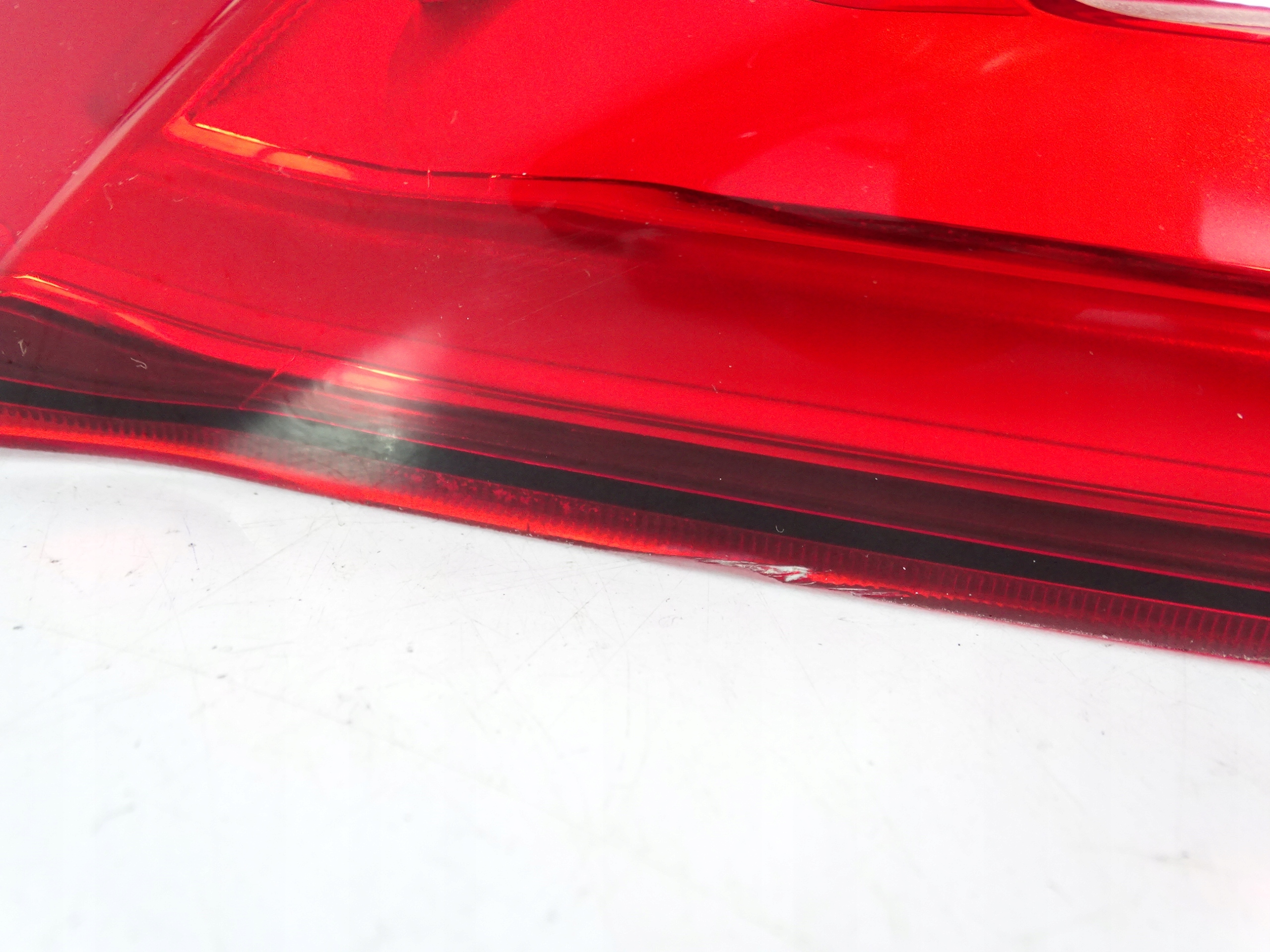 фонарь левый MASERATI LEVANTE M161 оригинал европа