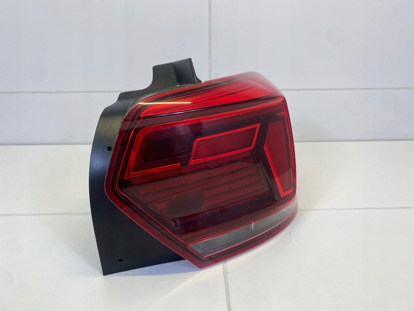 light rear right side Volkswagen Polo 6 2020 2G0945208B