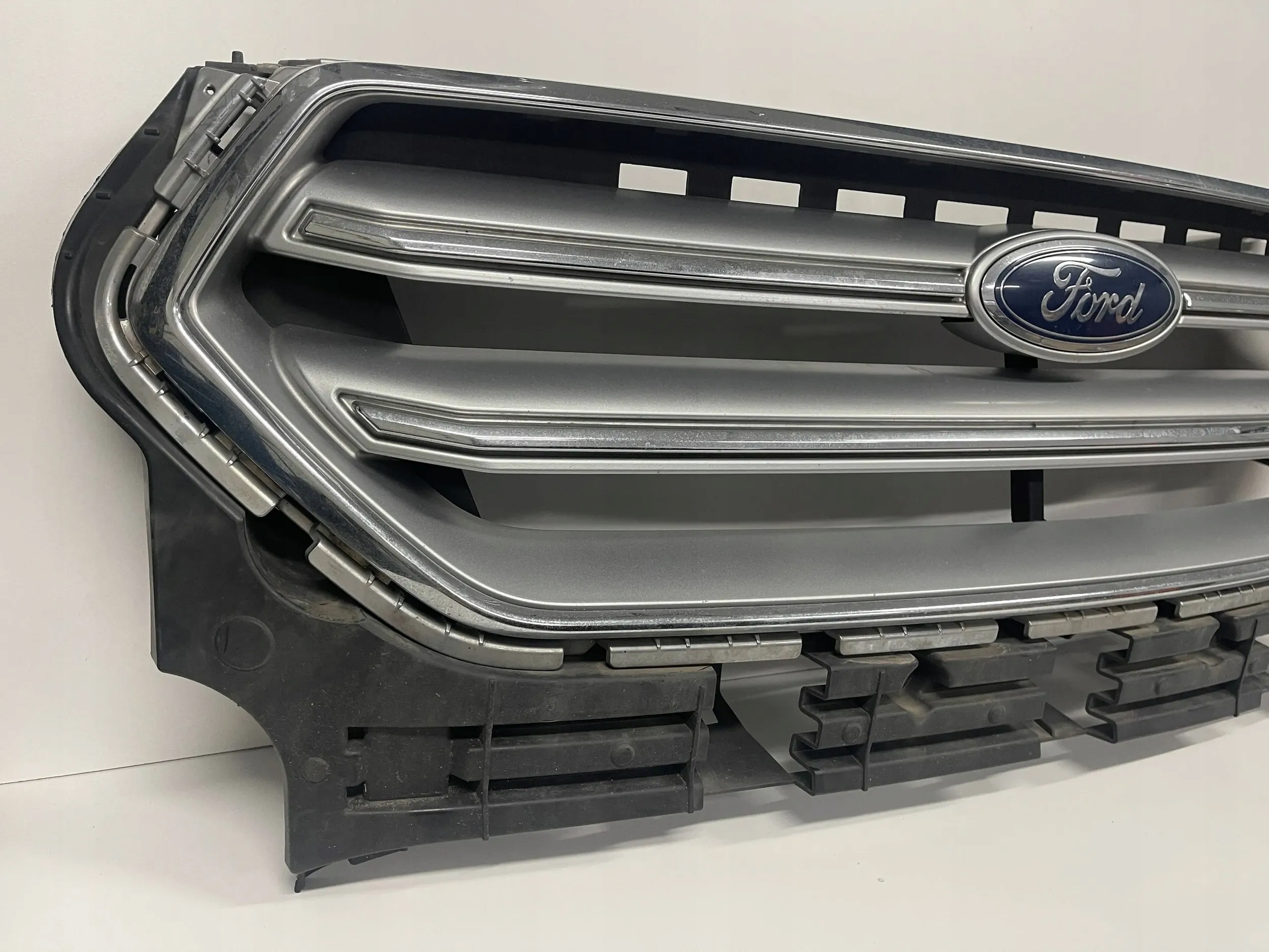 Ford Kuga II Mk2 Kühlergrill FRONTGRILL Kühlergitter - Thumbnail 2