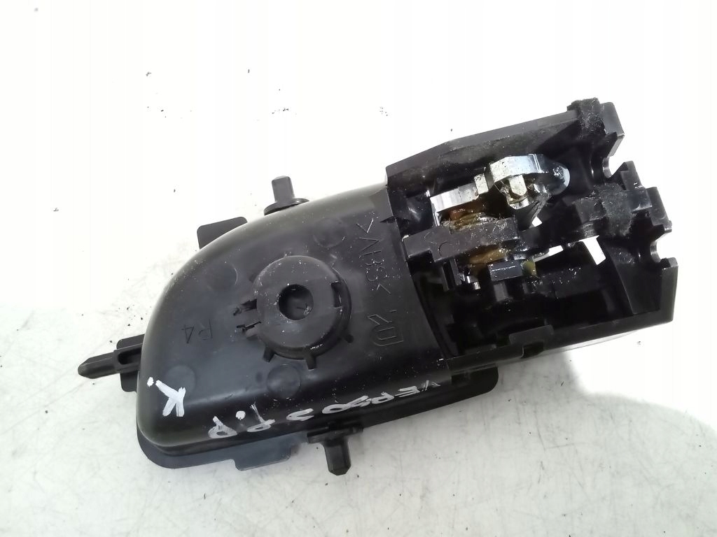 Toyota Verso S handle inner right front