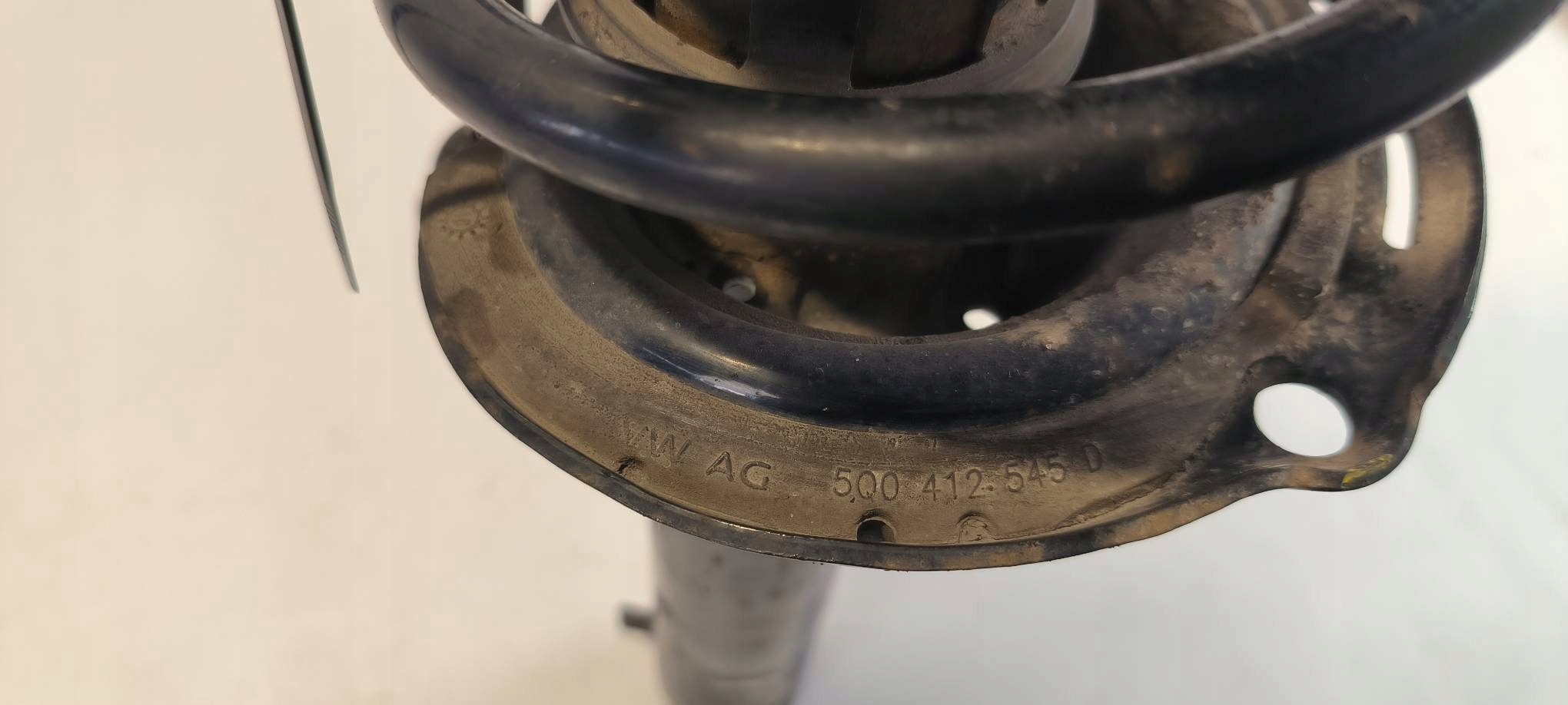 shock absorber right front 5Q3413031J SKODA KAROQ