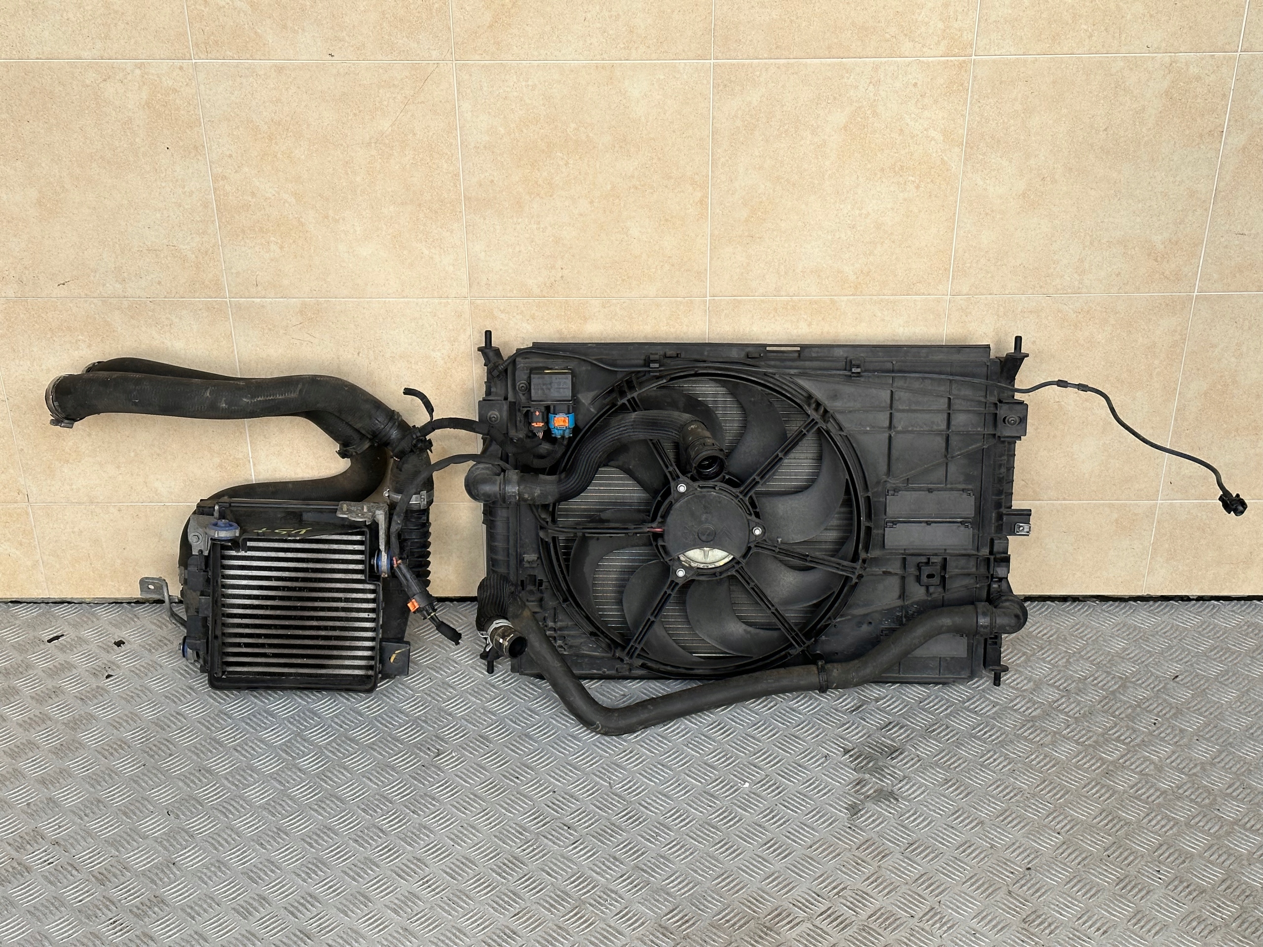 CHŁODNICE CITROEN DS7 CROSSBACK HDI 2017 ROK Producent części Citroen OE