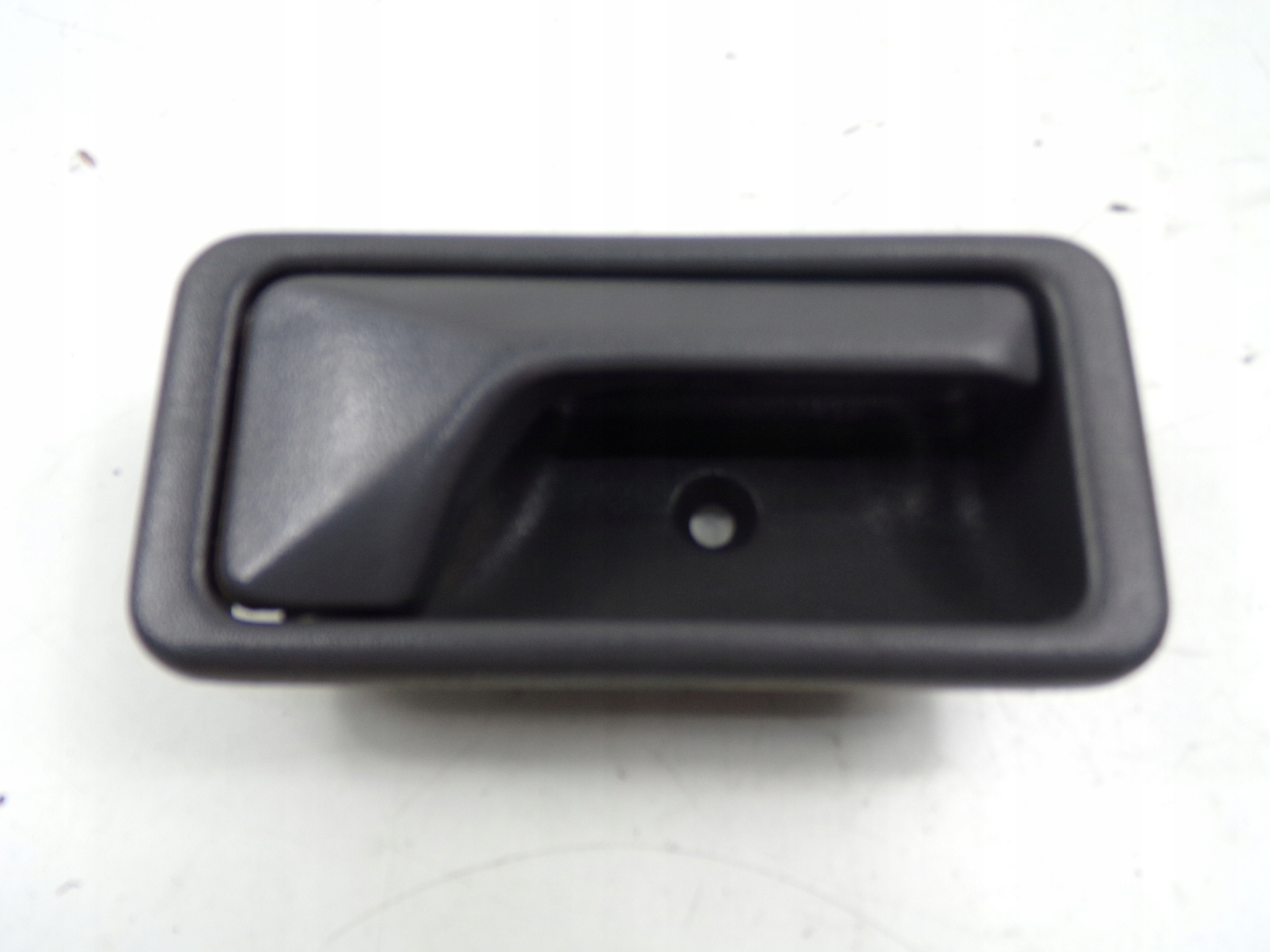 mazda MPV и LV 96R ручка двери внутренняя