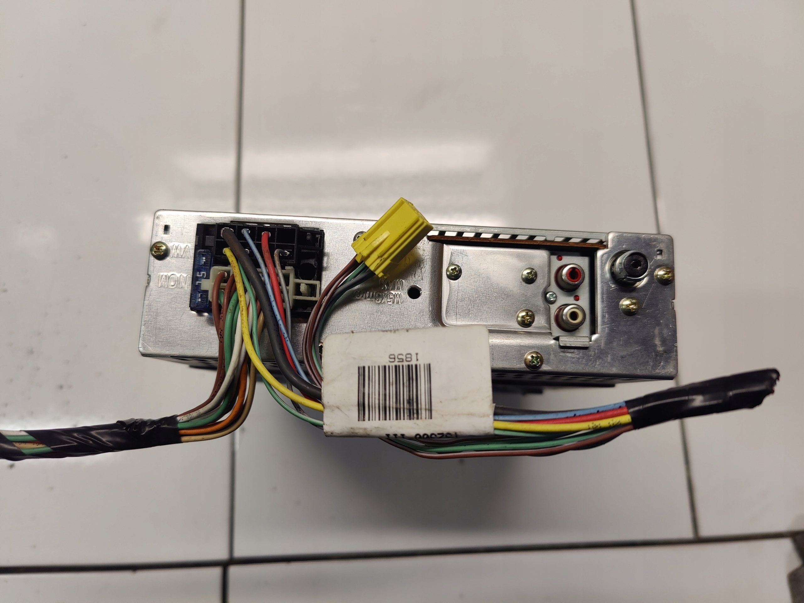 RADIO CD SAMOCHODOWE CLARION DB158R