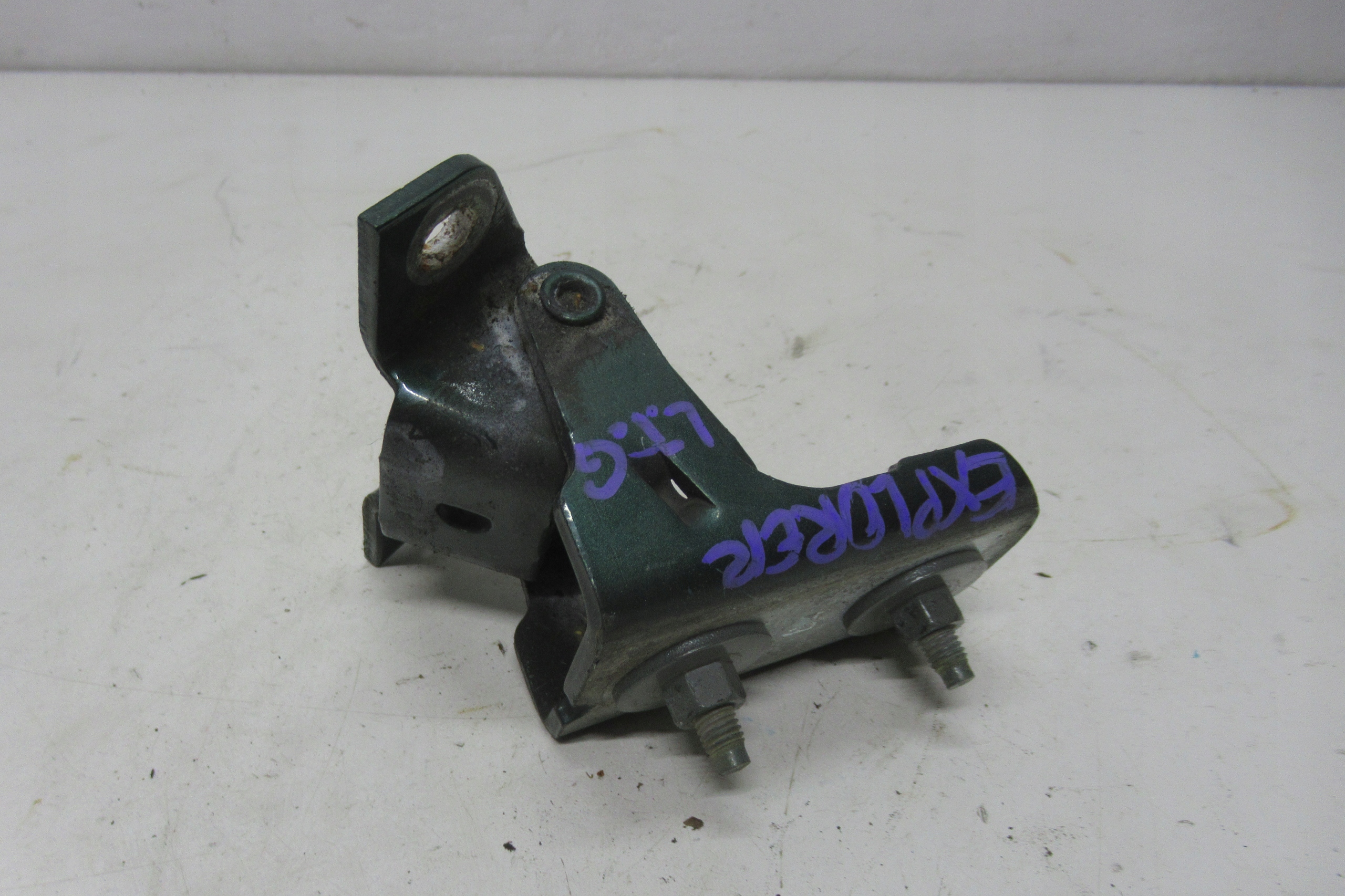 FORD EXPLORER 99R hinge door left rear part GORA
