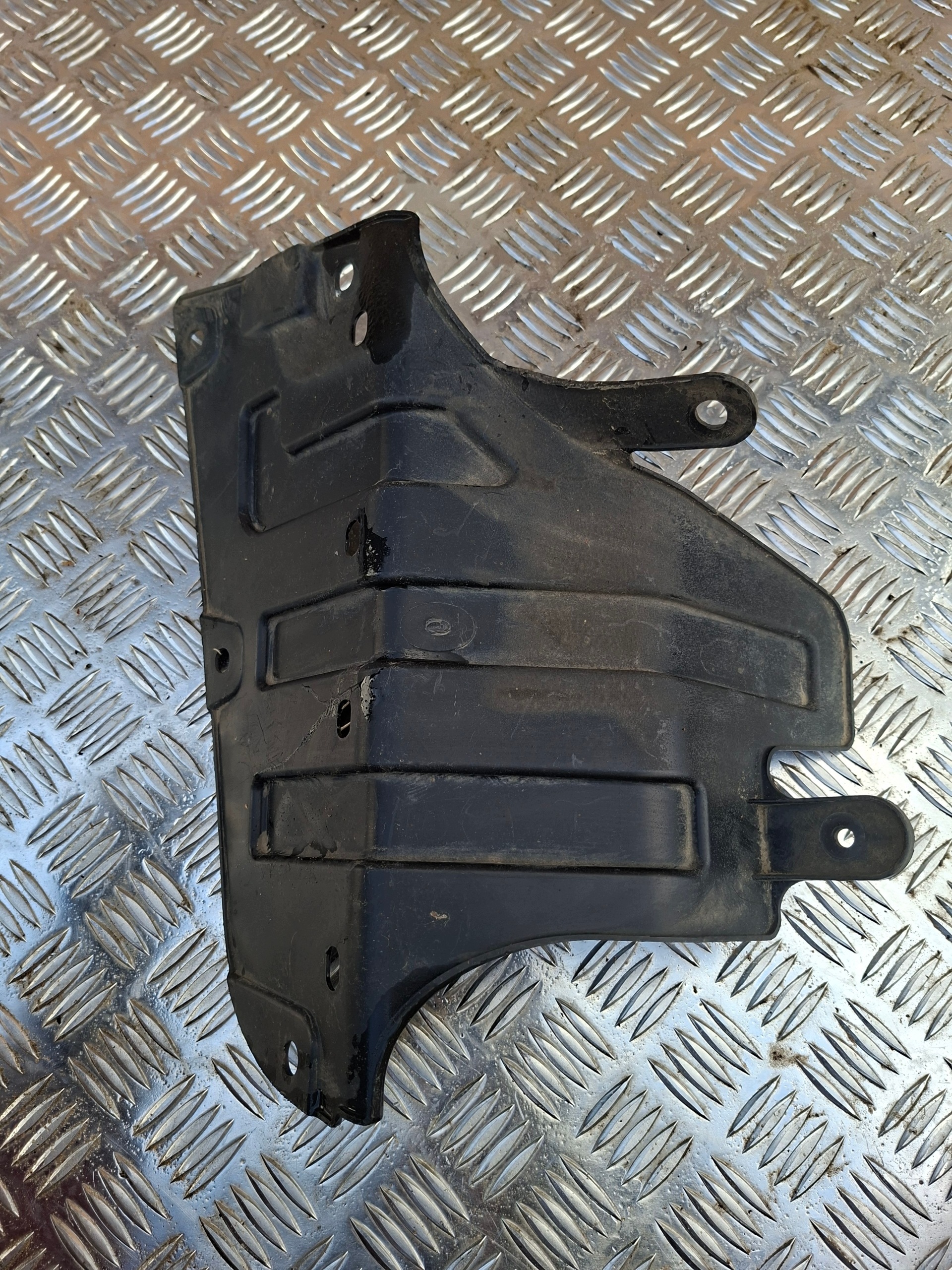 blende abdeckung der stoßstange heck KIA RIO III 86695-1W200