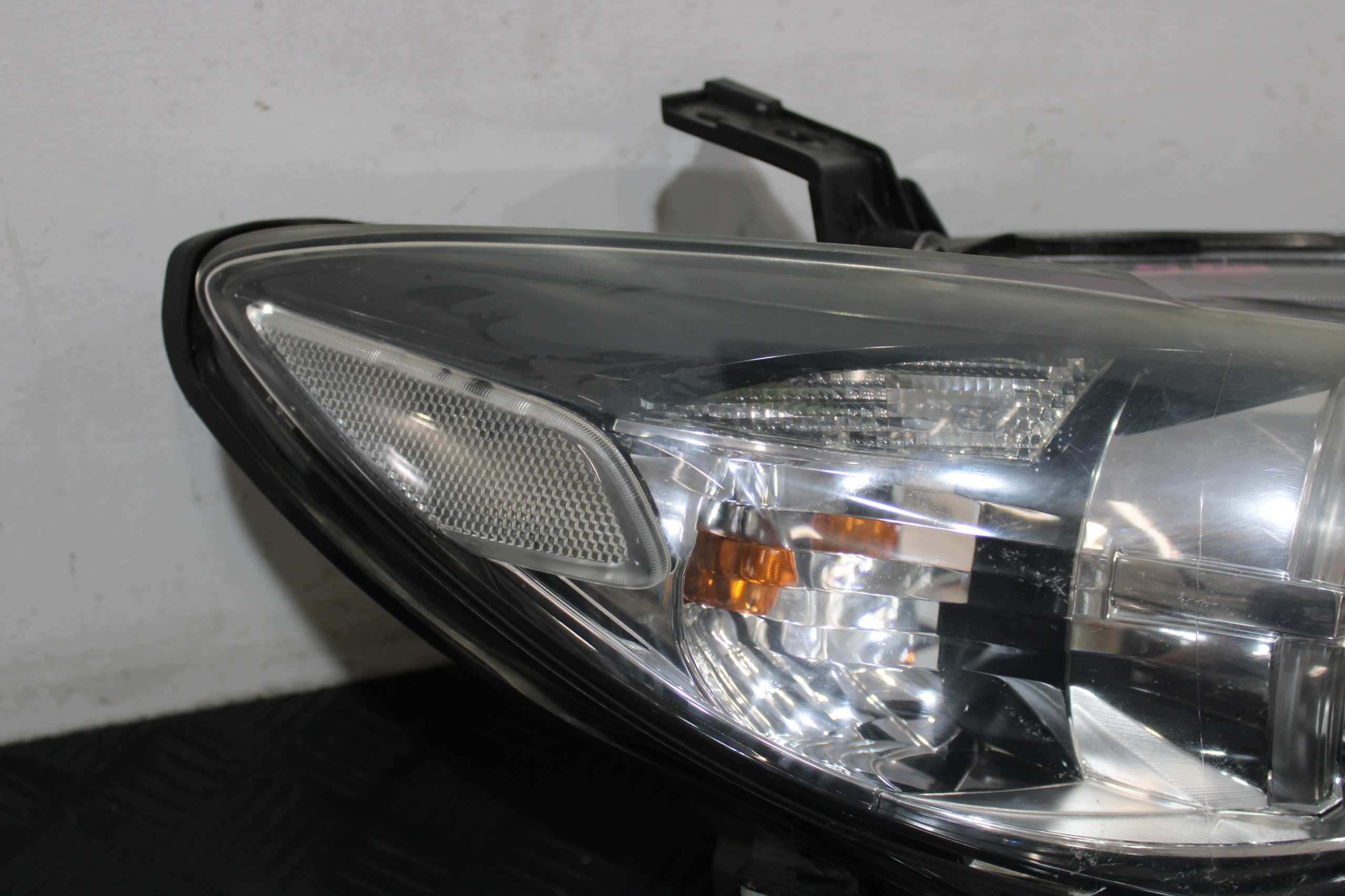 light right front 14 vertical GHR4-51030 MAZDA 6 VI GJ LIFT