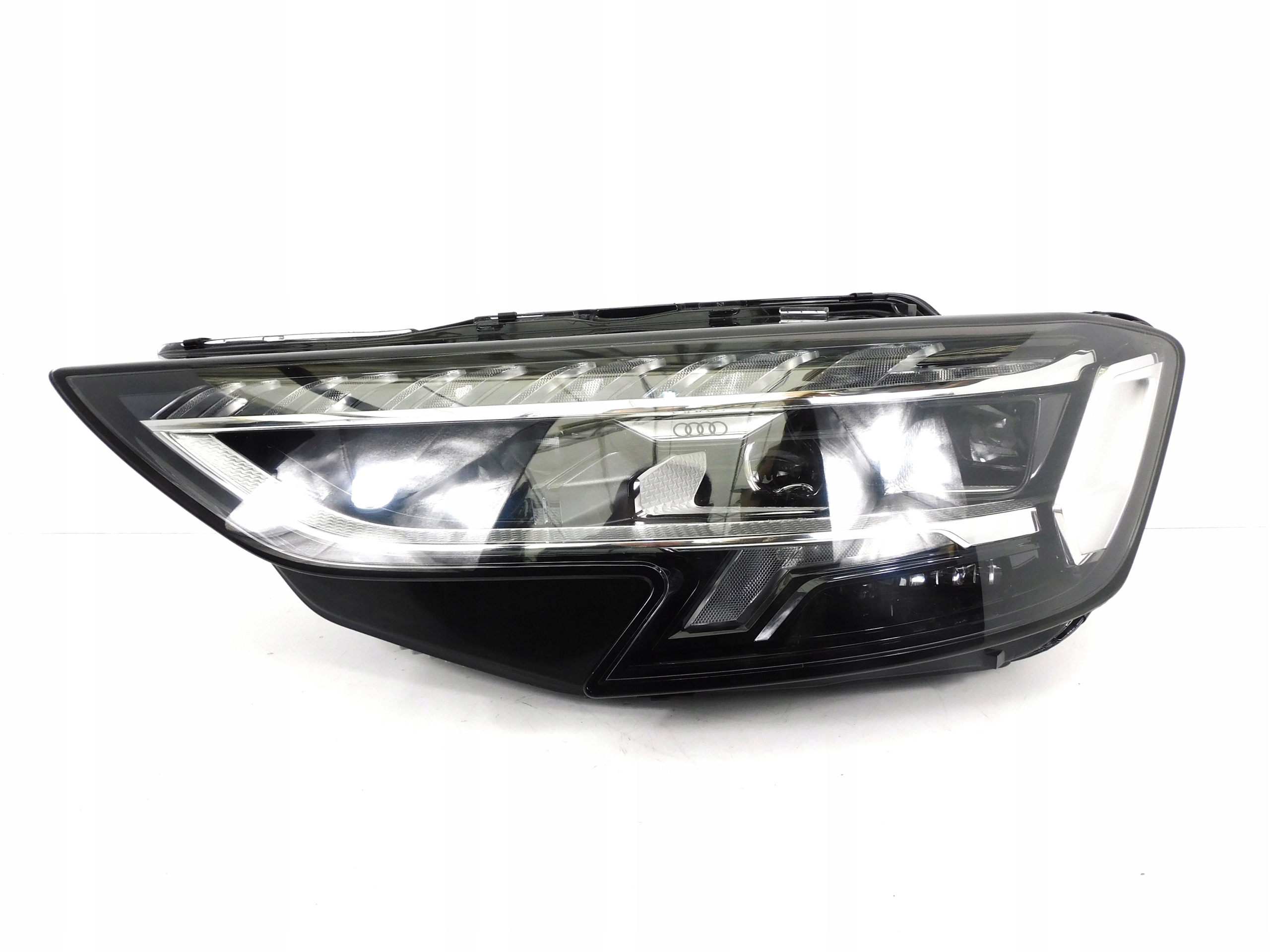 AUDI A8 D5 4N LIFT LAMPA LEWA 4N0941079B LED