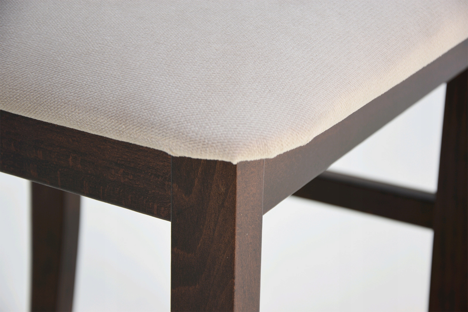 Zestaw STÓŁ do 150cm i 6 krzeseł z drewna ORZECH Wielkość stołu 6 osobowy