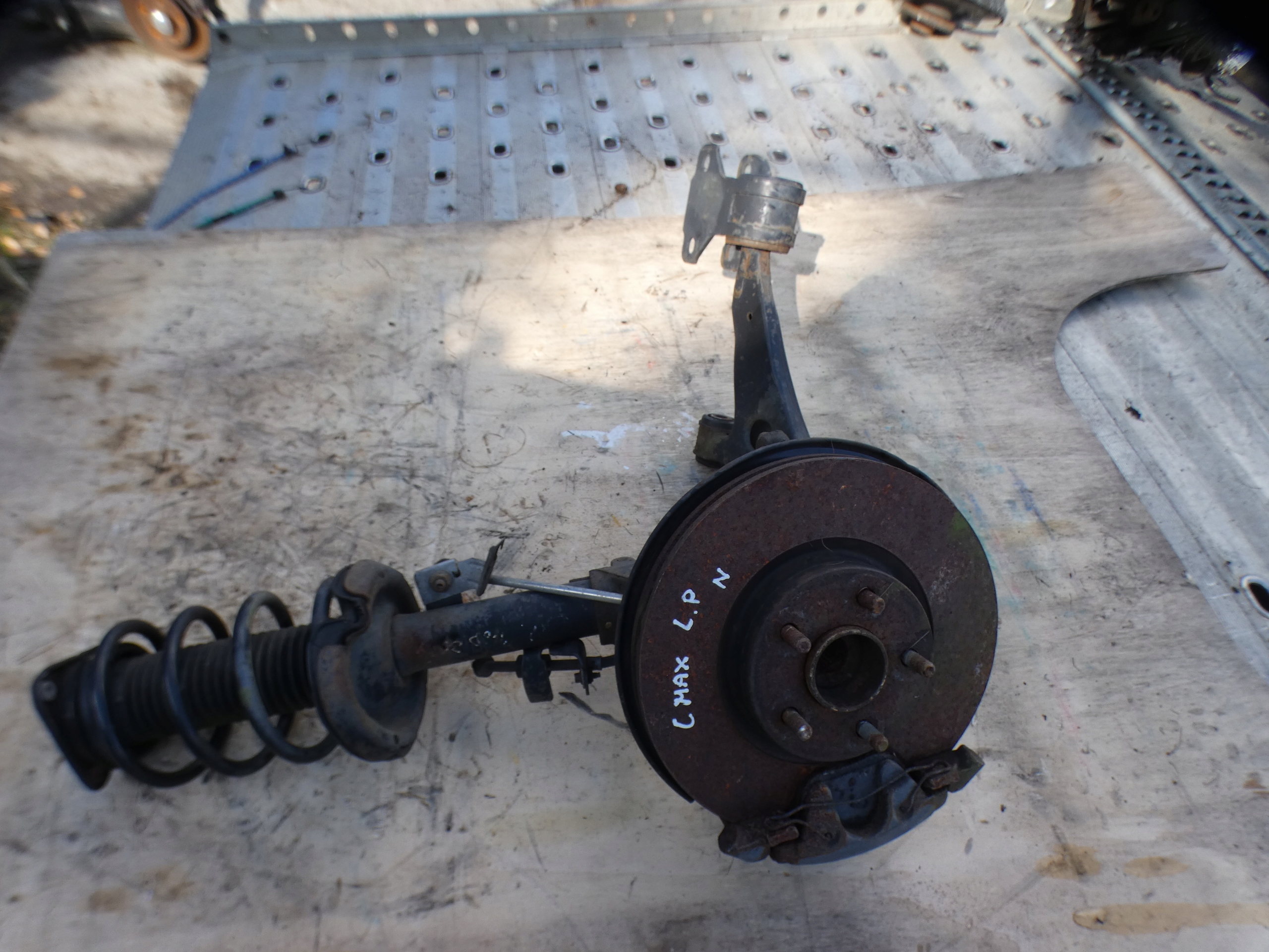 FORD FOCUS MK3 C-MAX MK2 shock absorber left right petrol