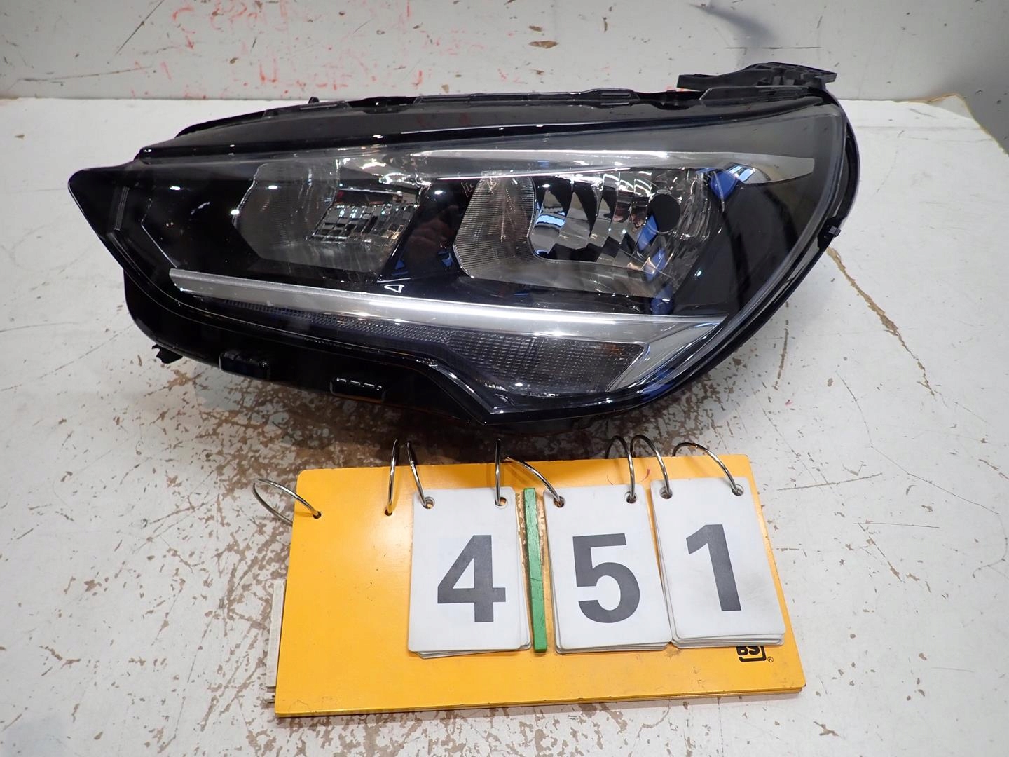 light front front left OPEL CORSA F 2019- 9829465580