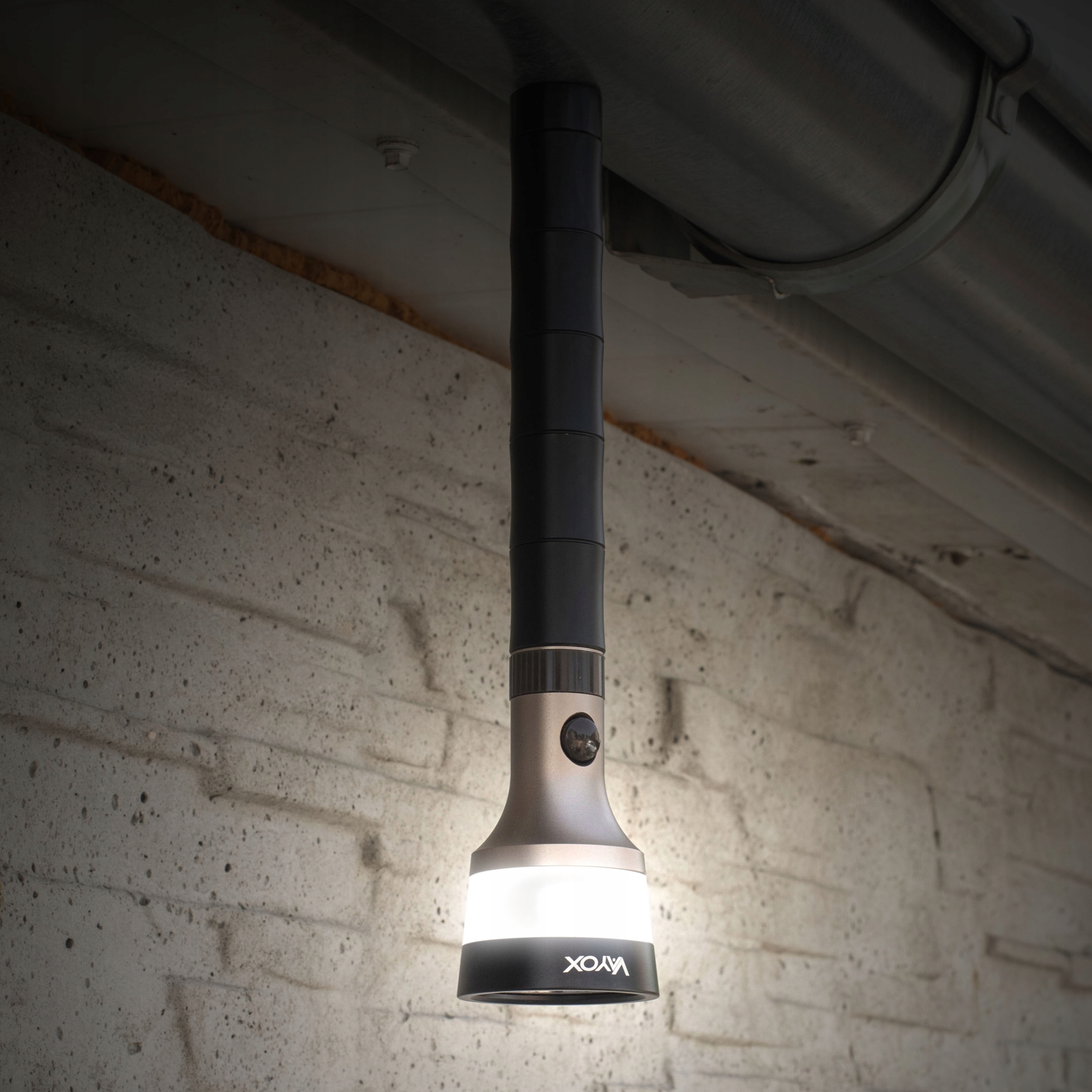 LATARKA TAKTYCZNA SZPERACZ PAŁKA LED USB C VAYOX Materiał aluminium