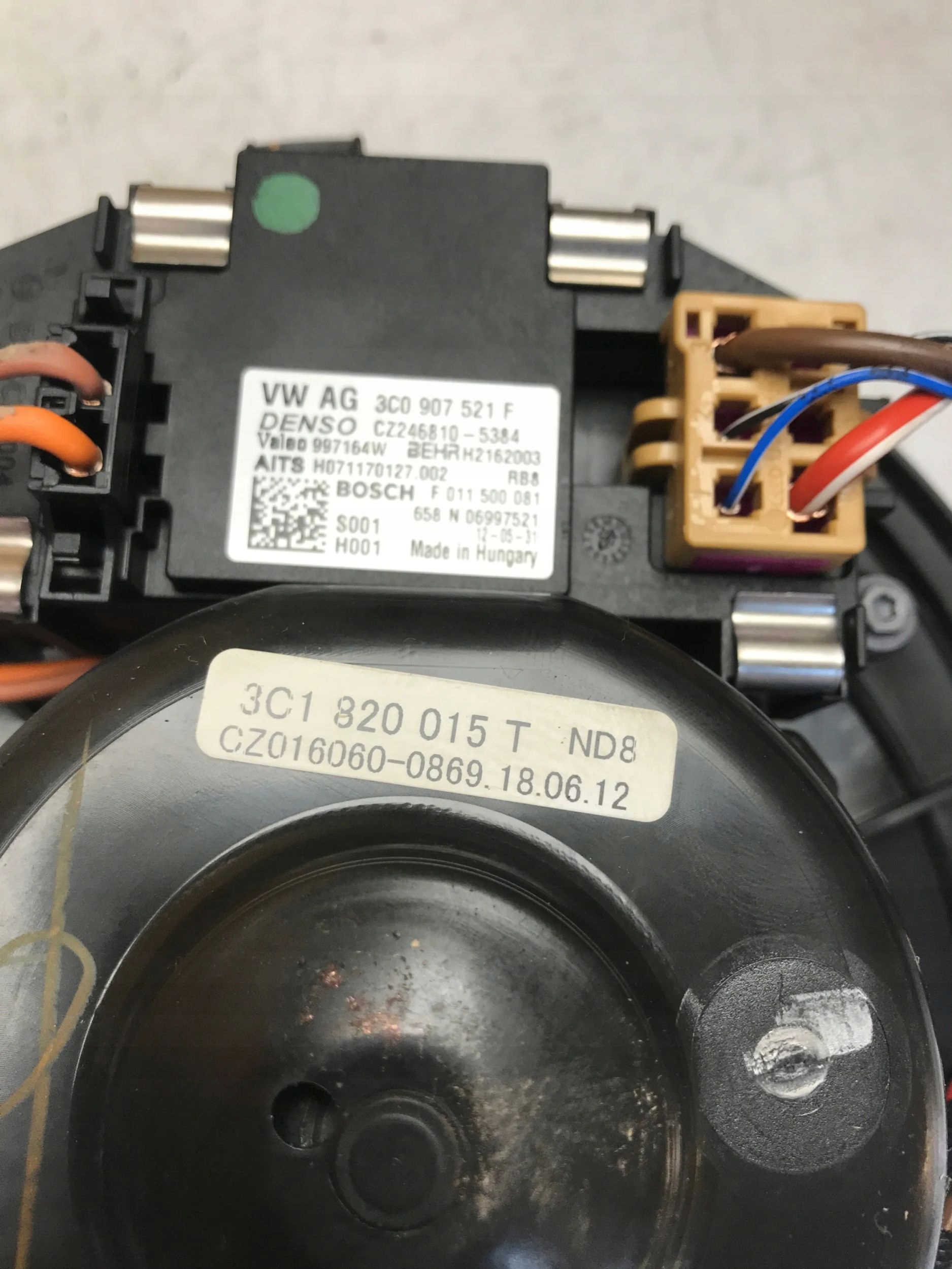 Lüfter DMUCHAWA VW SKODA AUDI 3C1820015T