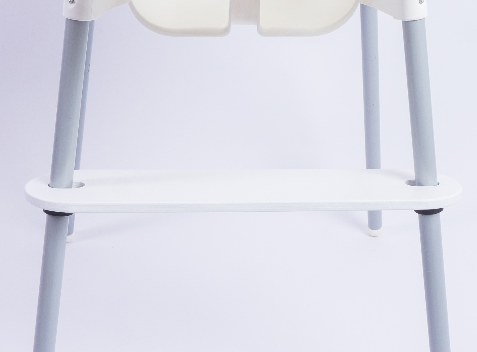 Regulowany Podnóżek do krzesełka Ikea Antilop - różne kolory Maksymalna waga dziecka 60 kg