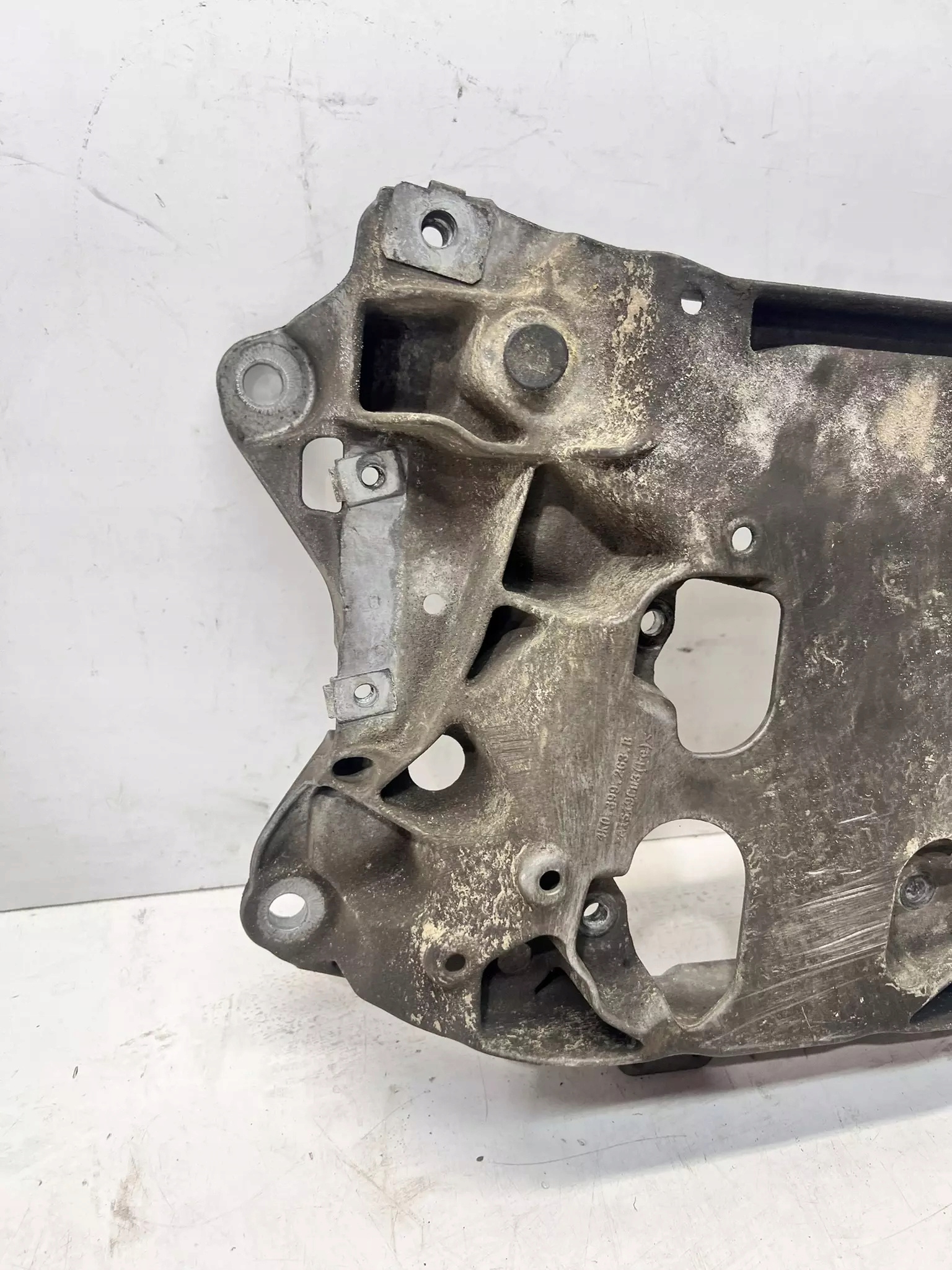 staffa supporto Supporto cambio ingranaggi Traversa AUDI A6 C8 4K0399263B
