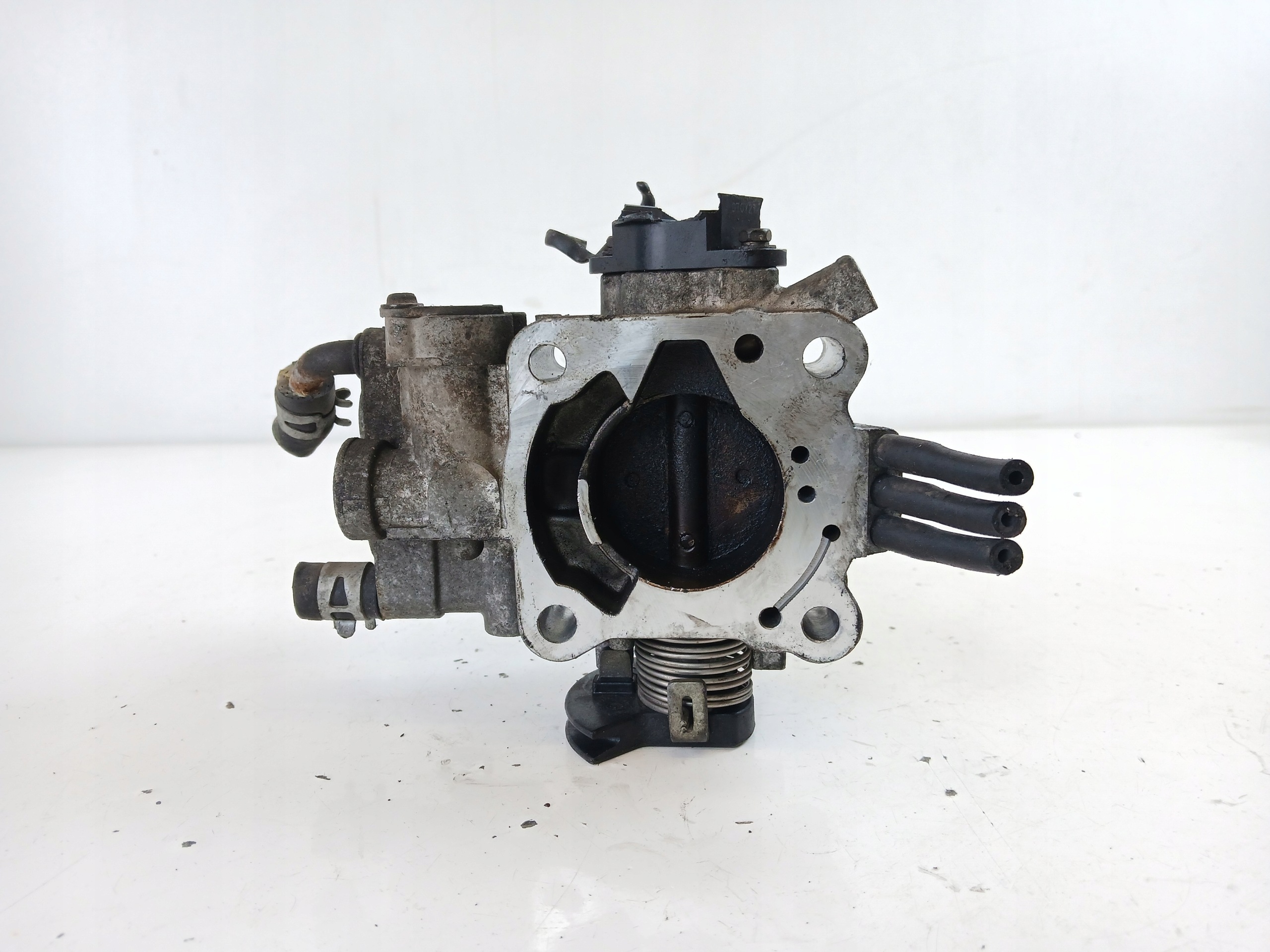 MITSUBISHI COLT V CJ 1.3 Valvola a farfalla AC46-324
