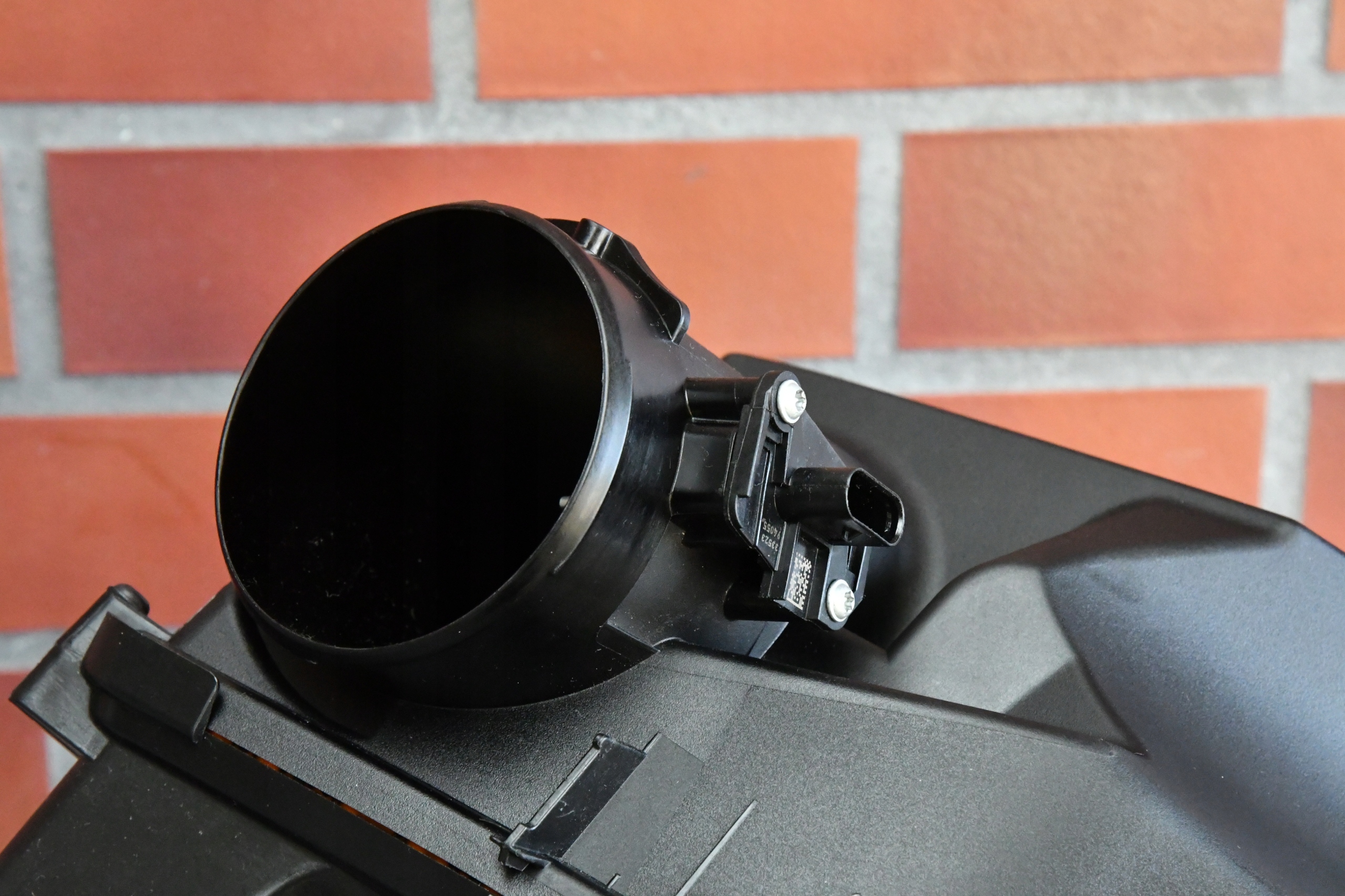 Gehäuse filter PRZEPLYWKA BMW 5 G60 G61 5A1BC40 14904km