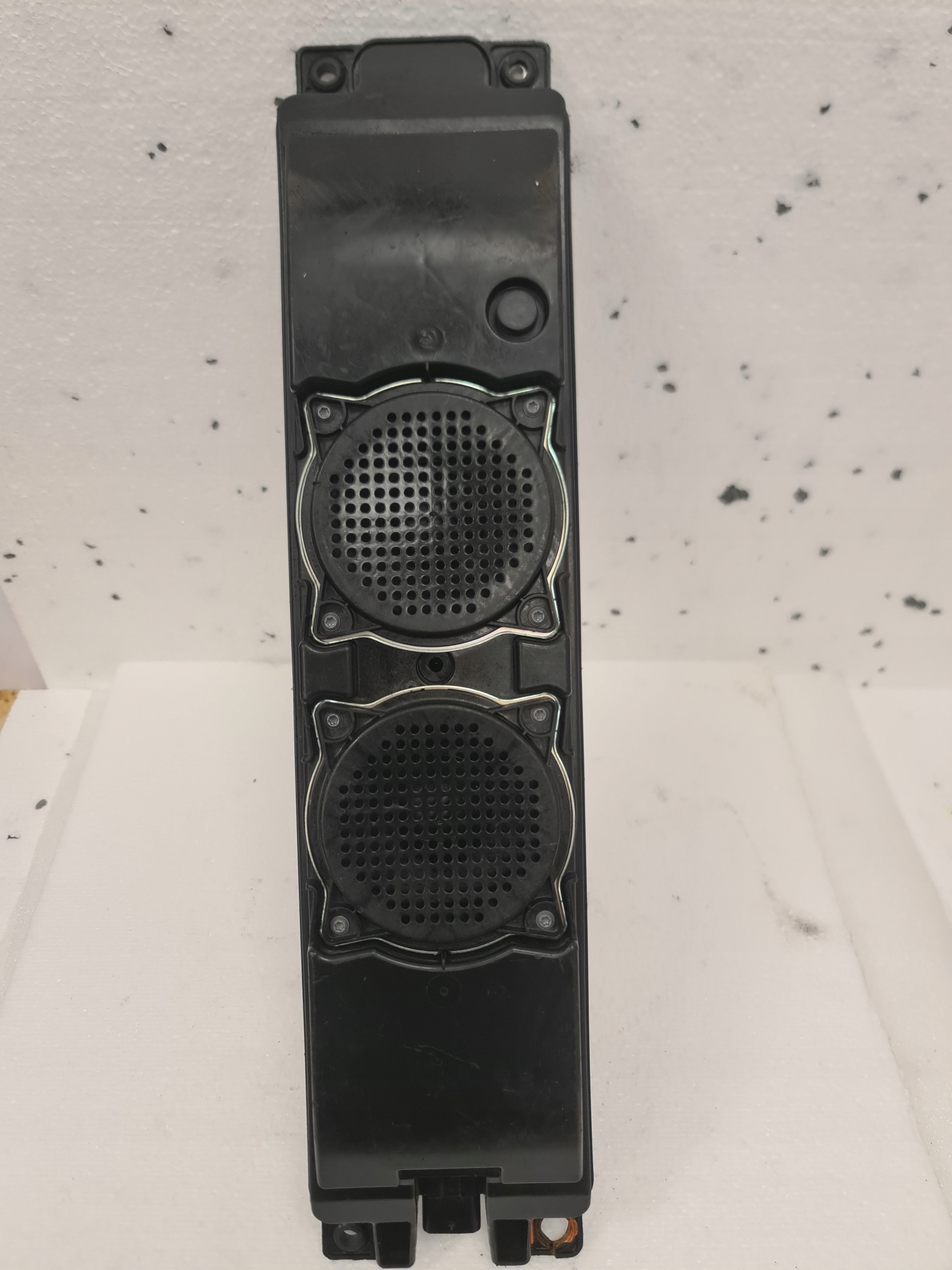 A2909068500 - Звуковий генератор Mercedes Active Sound