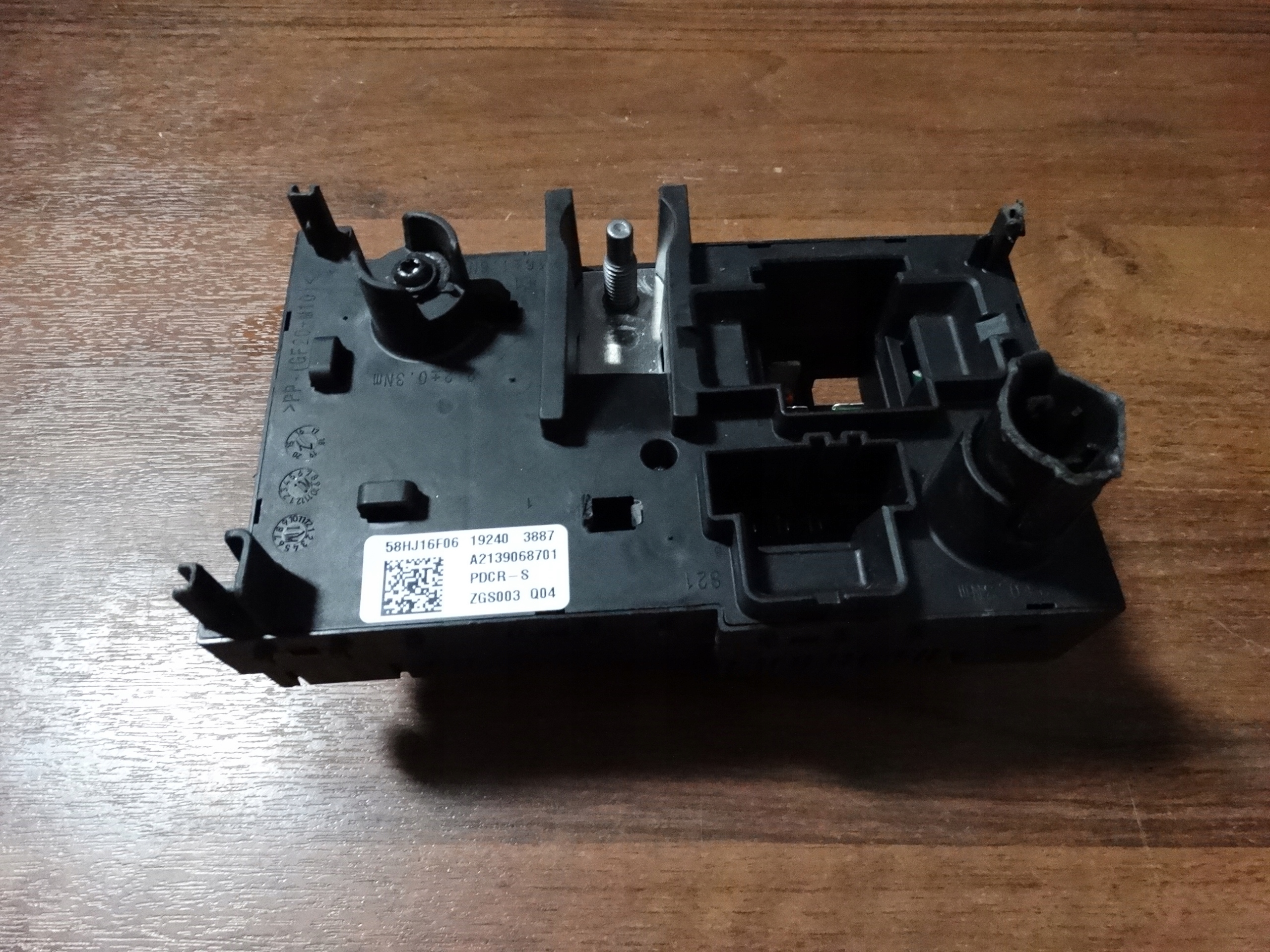 IDEAL MODULE FUSIBLES MERCEDES W205 W213 1