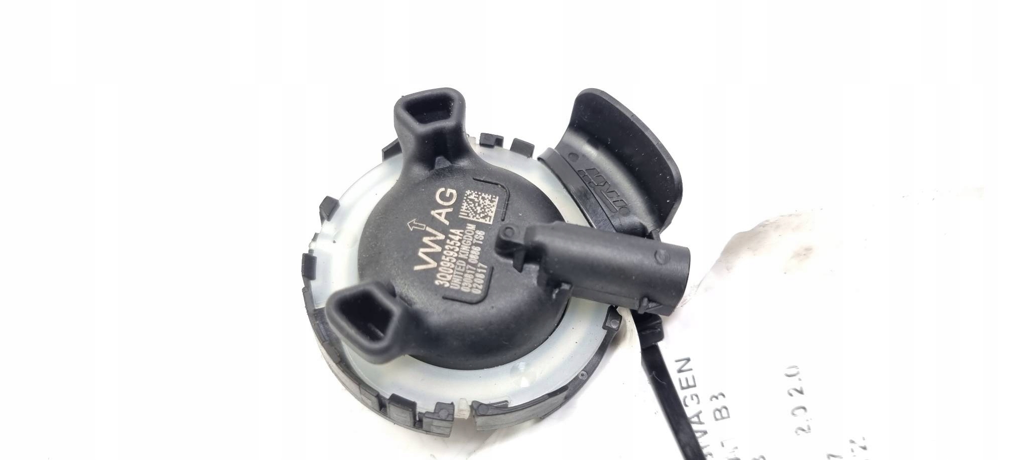 impact sensor 3Q0959354A VOLKSWAGEN PASSAT B8