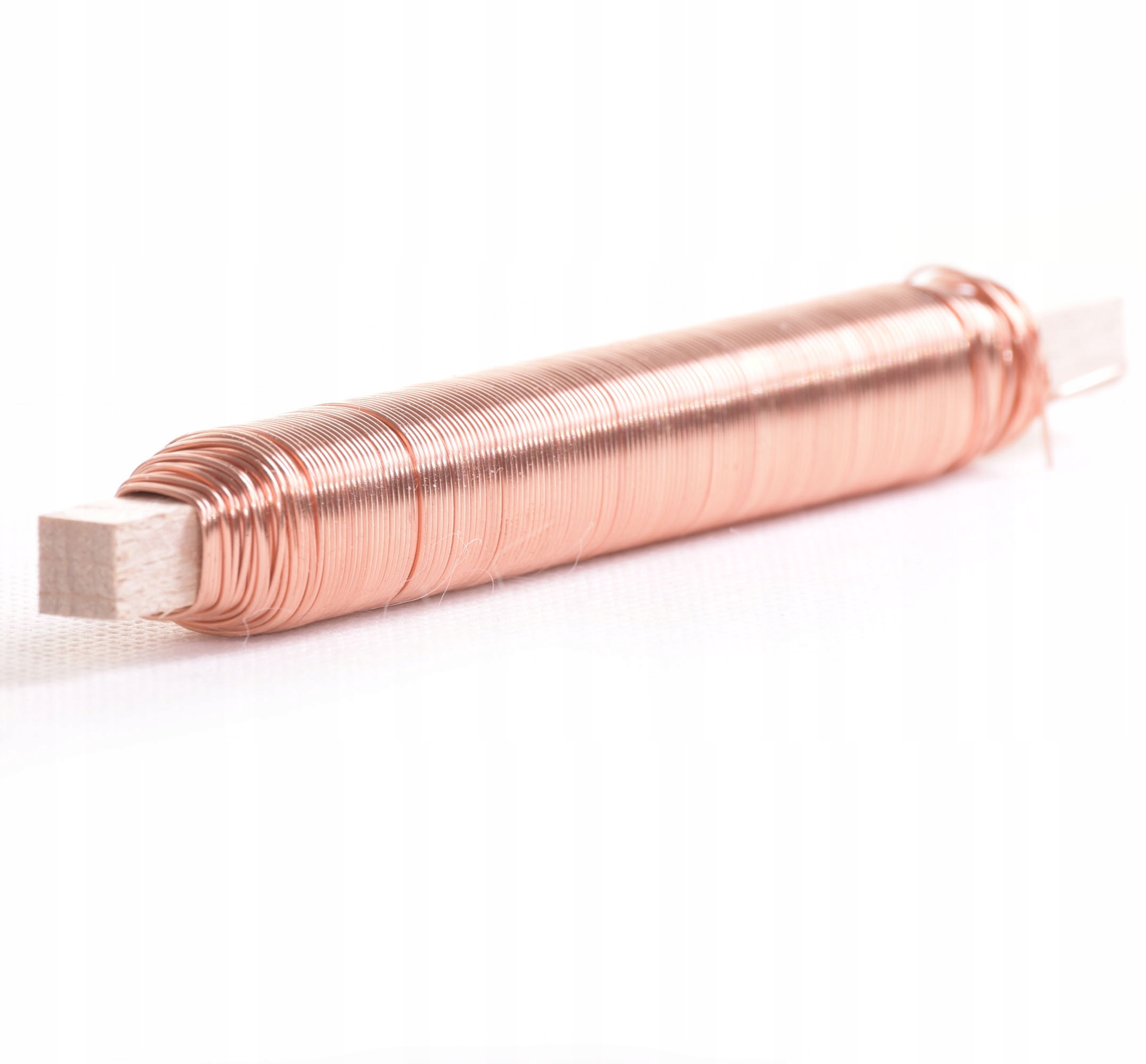 

Drut nawijany miedziowany 100g na kołku 0,7mm