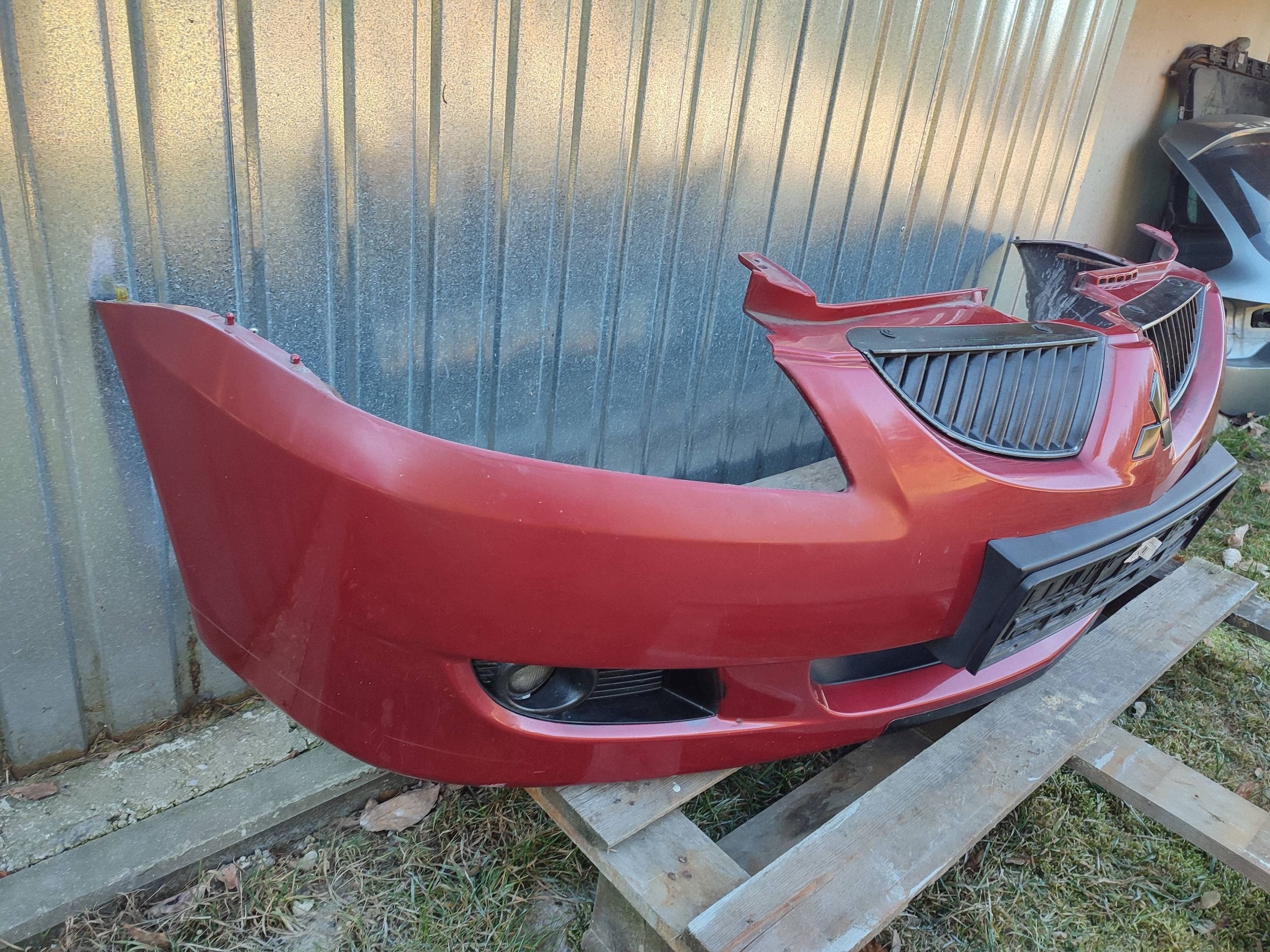 paraurti anteriore Mitsubishi Lancer
