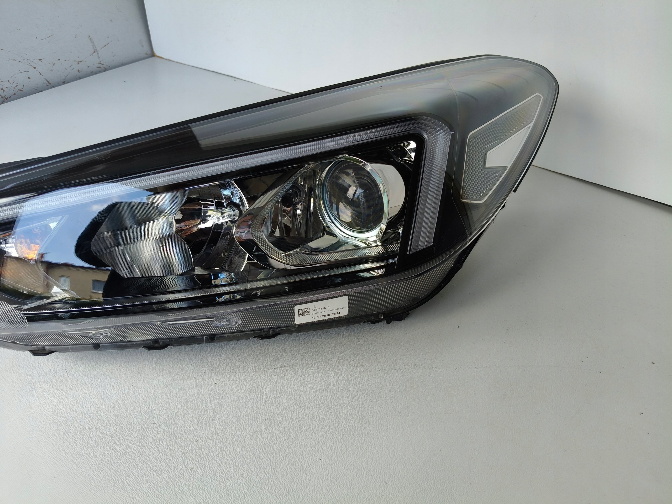 light left REFLEKTOR HYUNDAI TUCSON III 18- LIFT LED