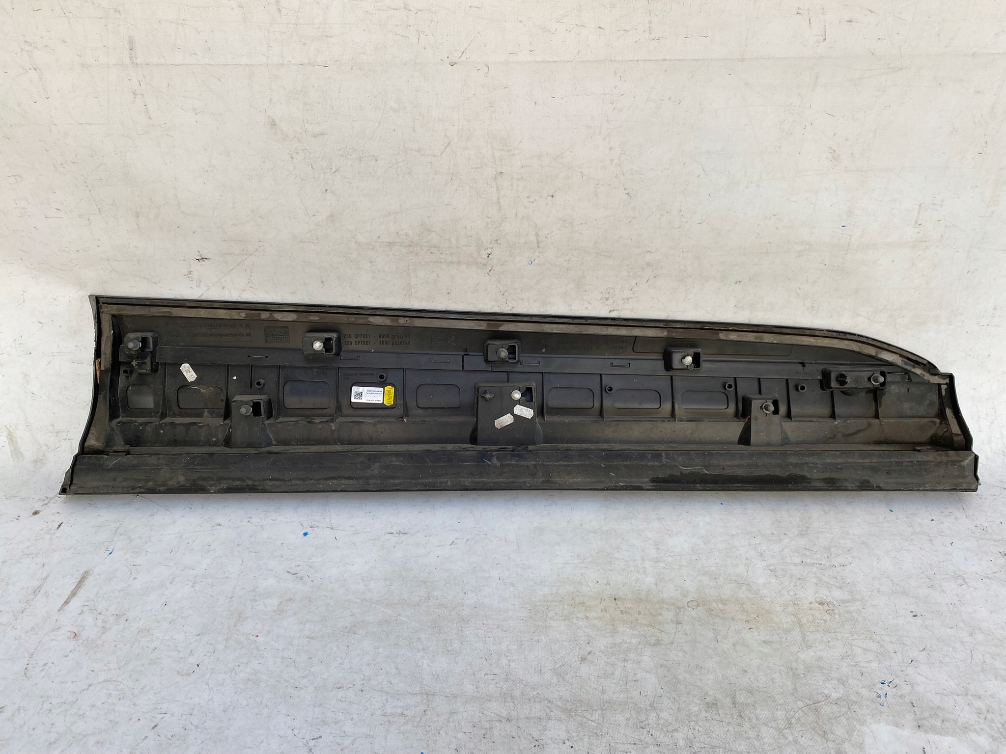 AUDI Q7 4M 15- moulding door left left front front 4M0853959G