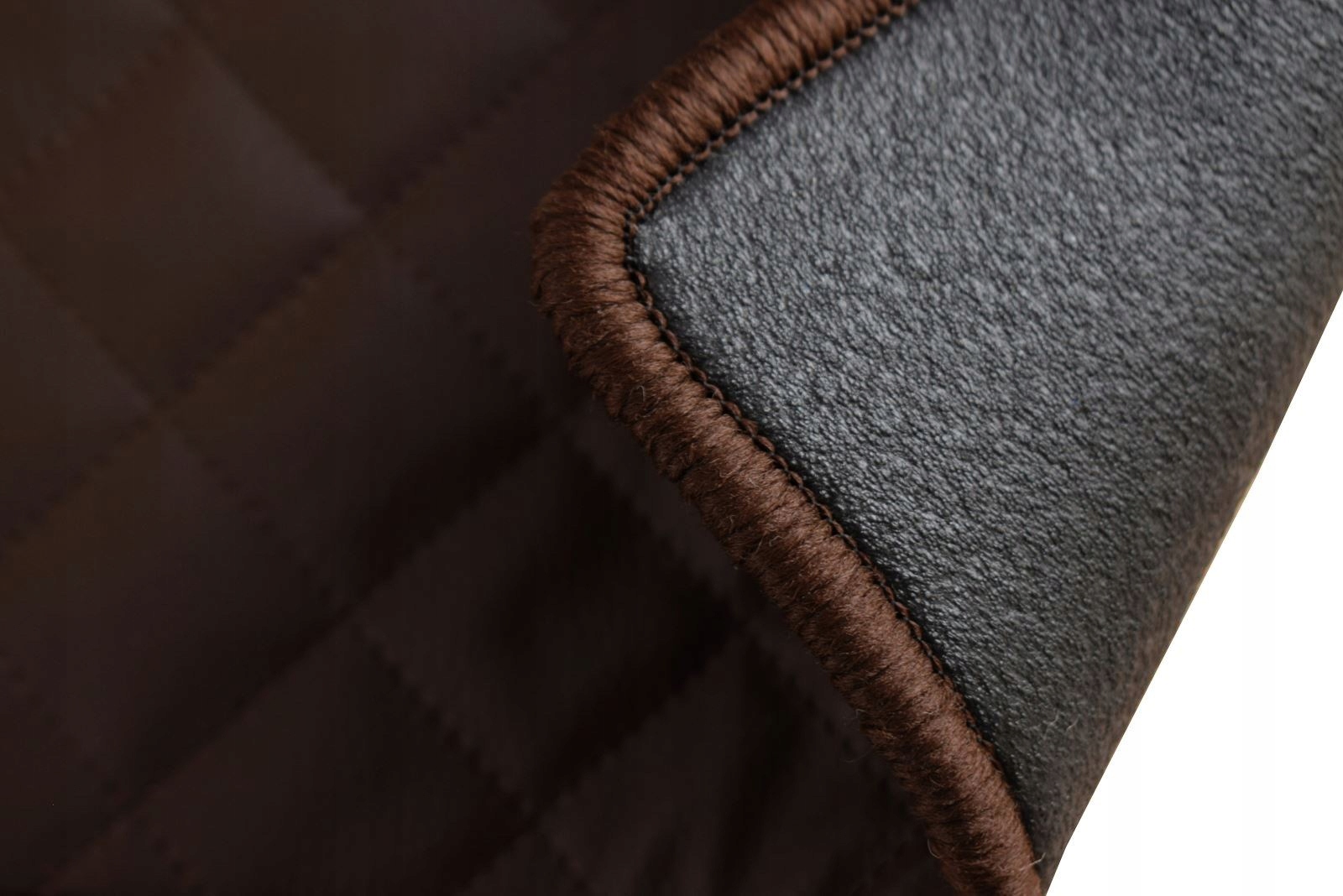 Eko skóra BRĄZ Mata do Mazda CX-30 2019-... Producent Carmel