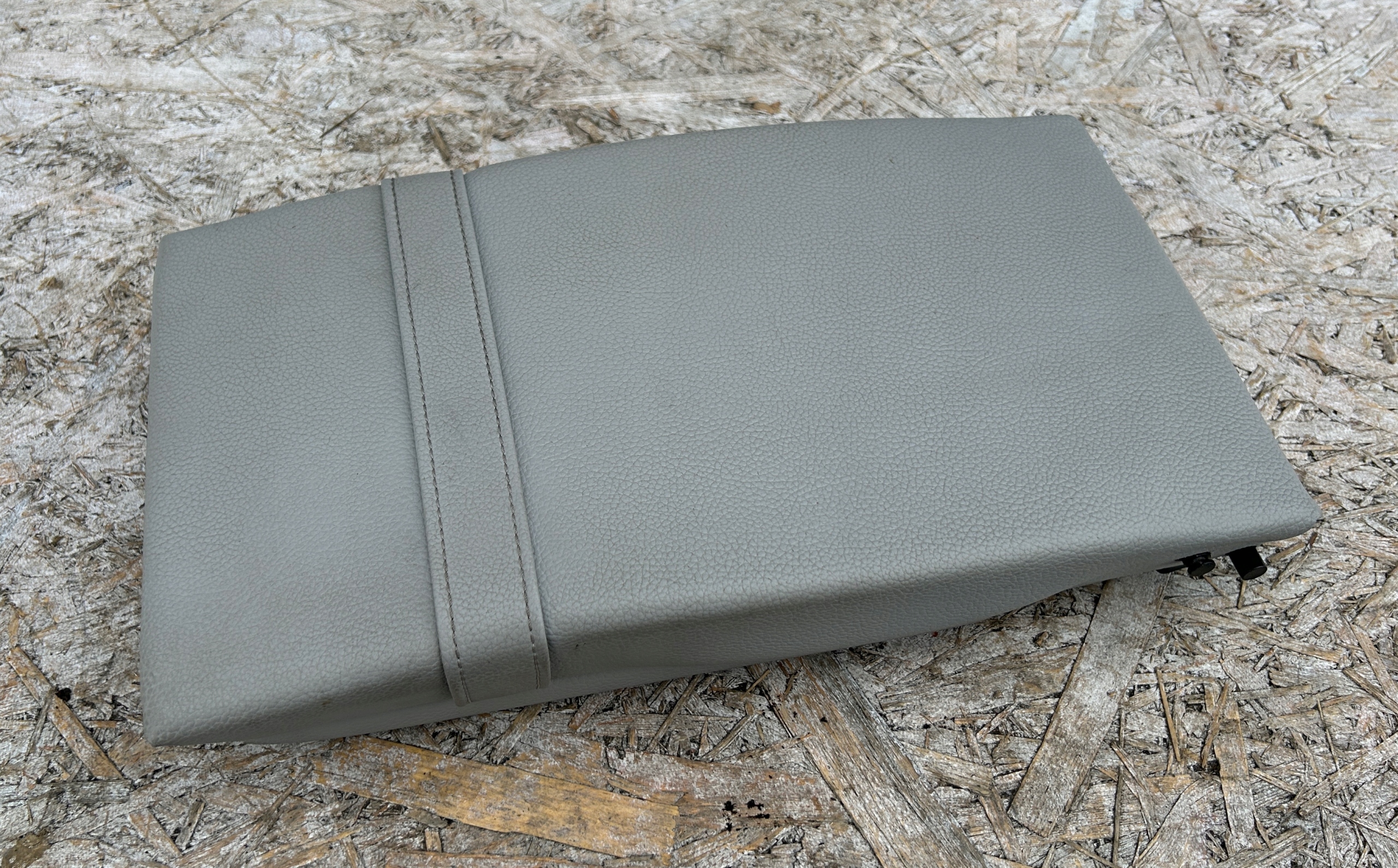 armrest KANAPY rear part MERCEDES GLK X204 08