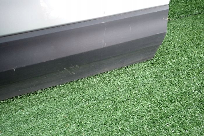 SKODA KAROQ 16- door left front front