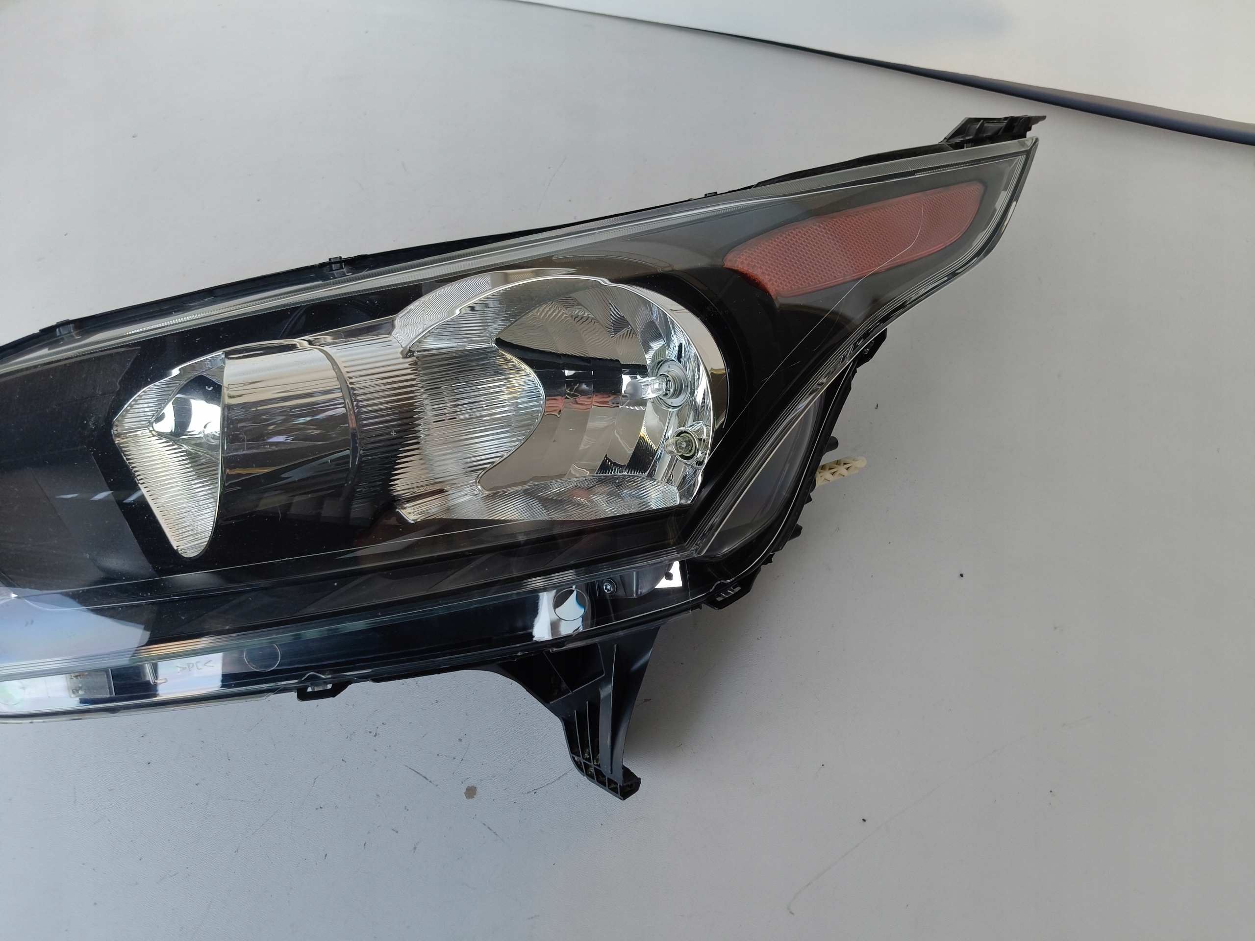 Licht links REFLEKTOR FORD TRANSIT CONNECT 13