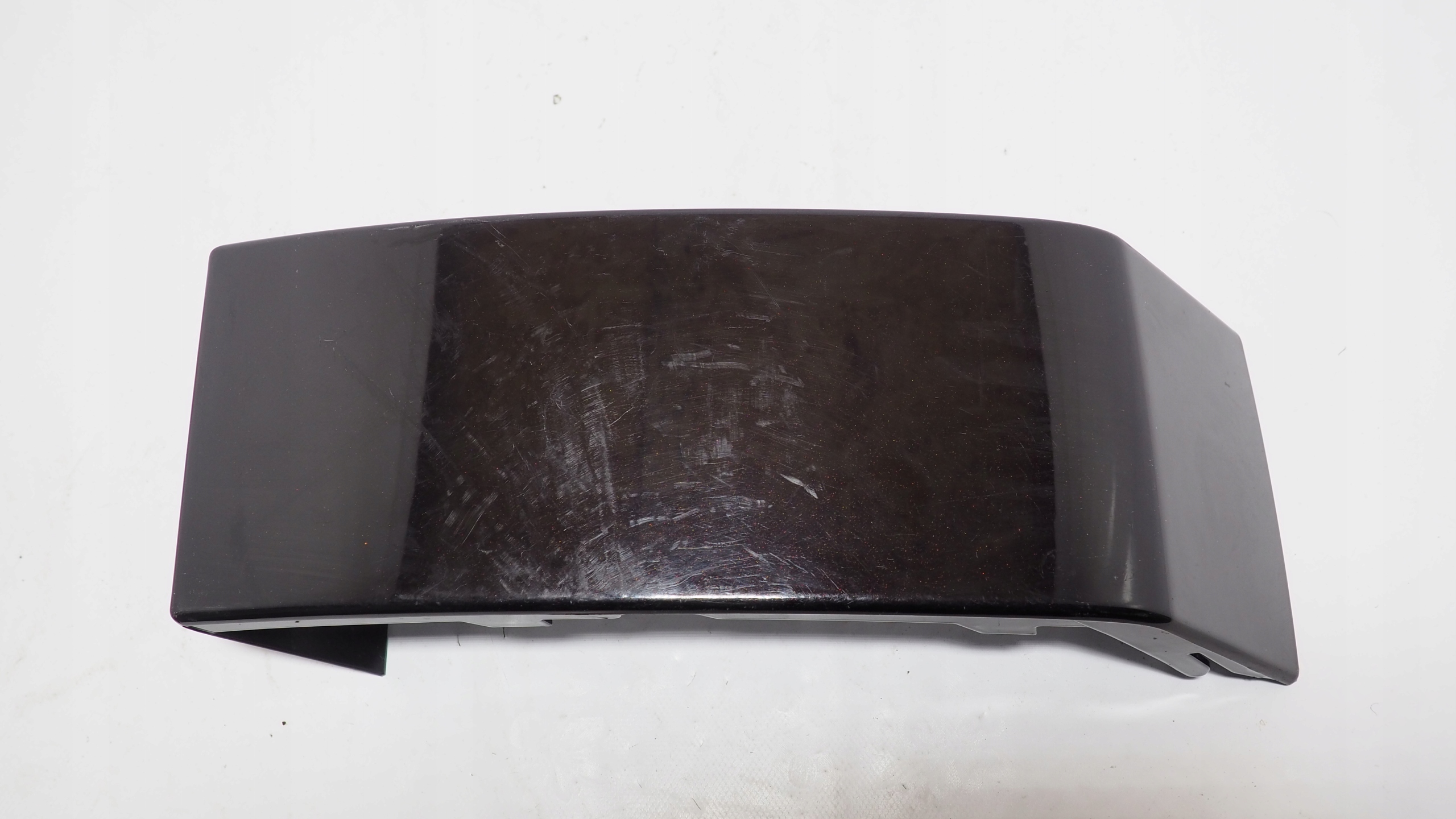 Volvo XC90 moulding cover below lampe right rear part