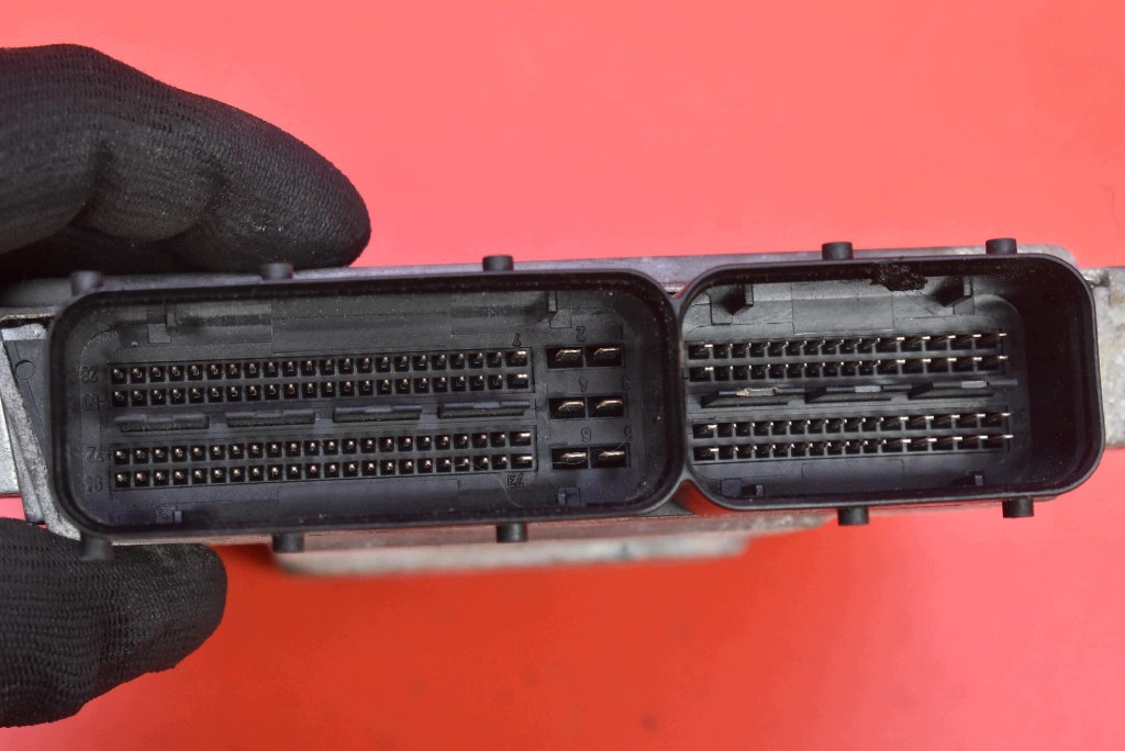 control unit of the engine 03G906018CD 5WP45600AA VW PASSAT B6 2.0 TDI 140 KM 05-10