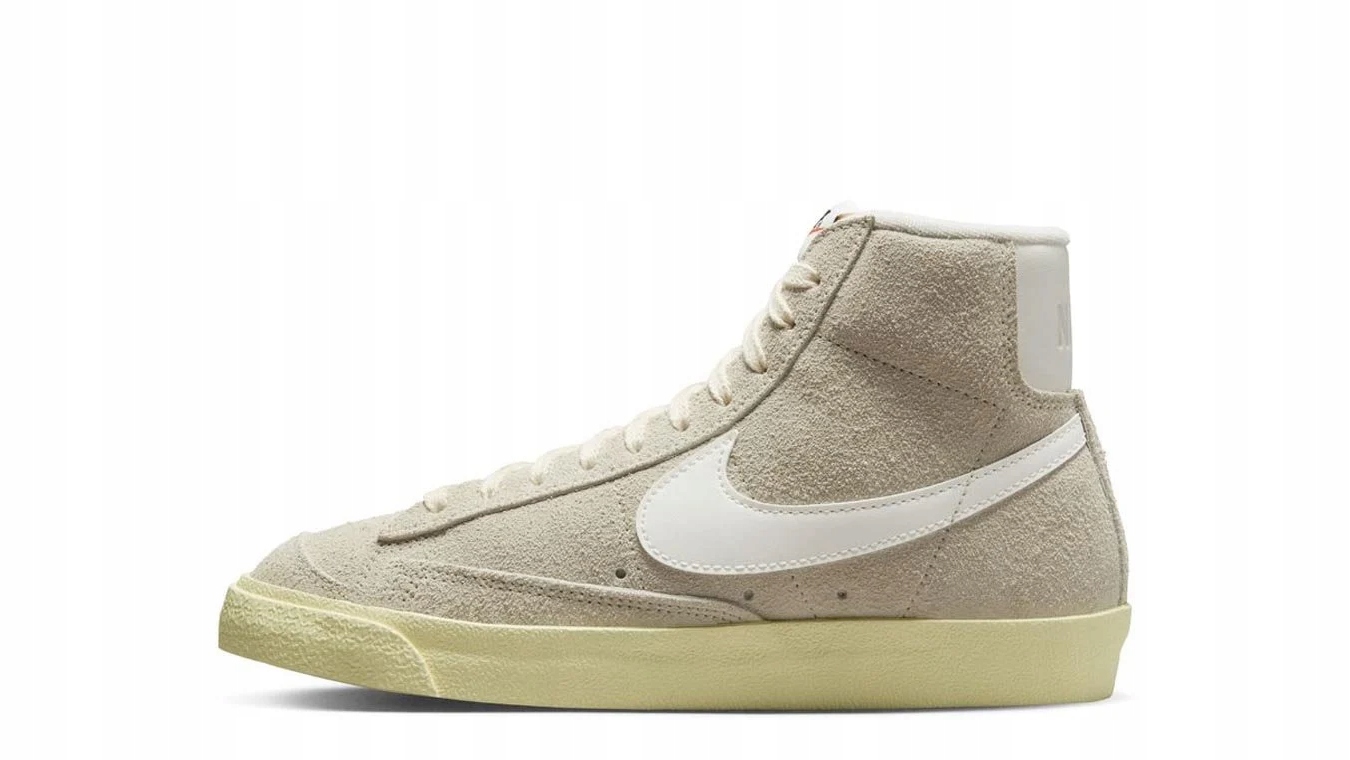 Boty Tenisky Nike Blazer Mid '77 Vintage "Light Bone" Béžová 37.5EU