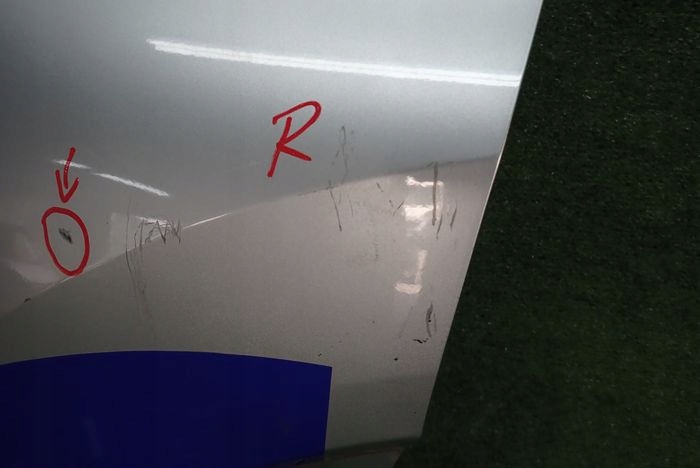 MITSUBISHI ECLIPSE CROSS 17- door left rear. rear part