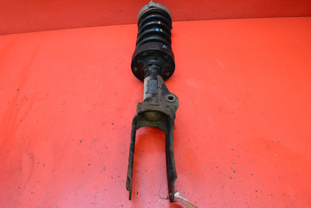 shock absorber right front PORSCHE CAYENNE 2 II 92A 7P5 3.0 TDI 245 KM 10-14